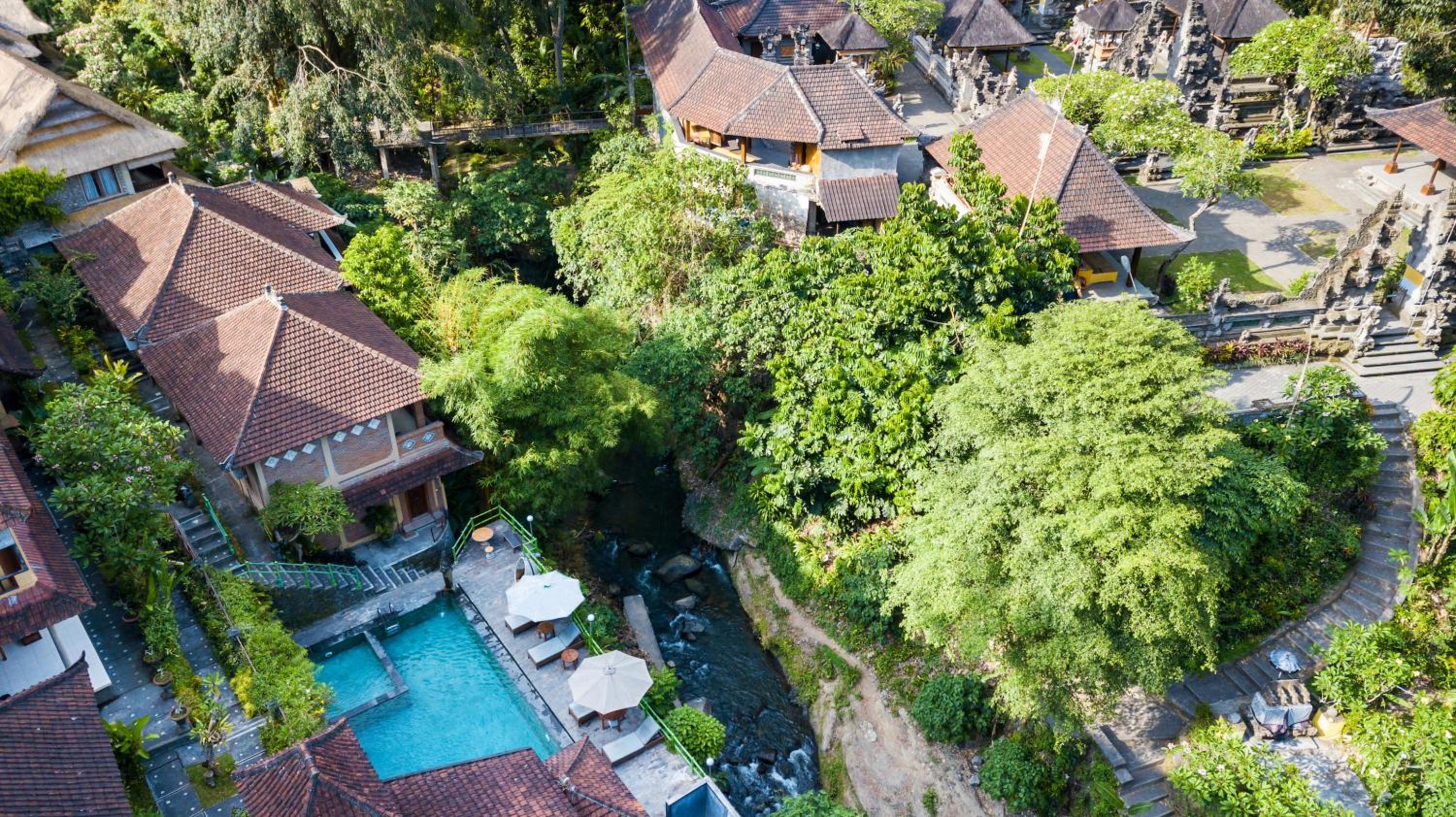 Ani's Villas view 5