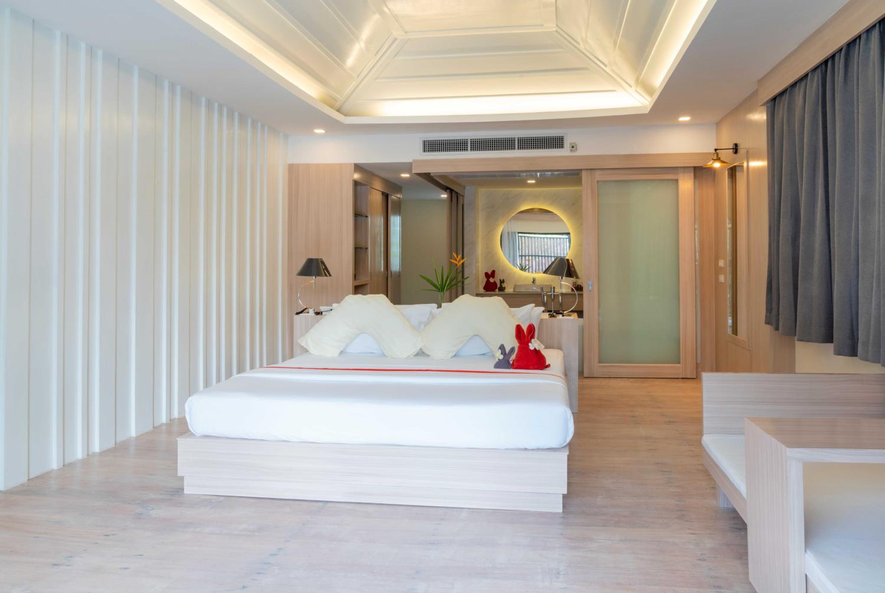 Grand Jomtien Palace Hotel