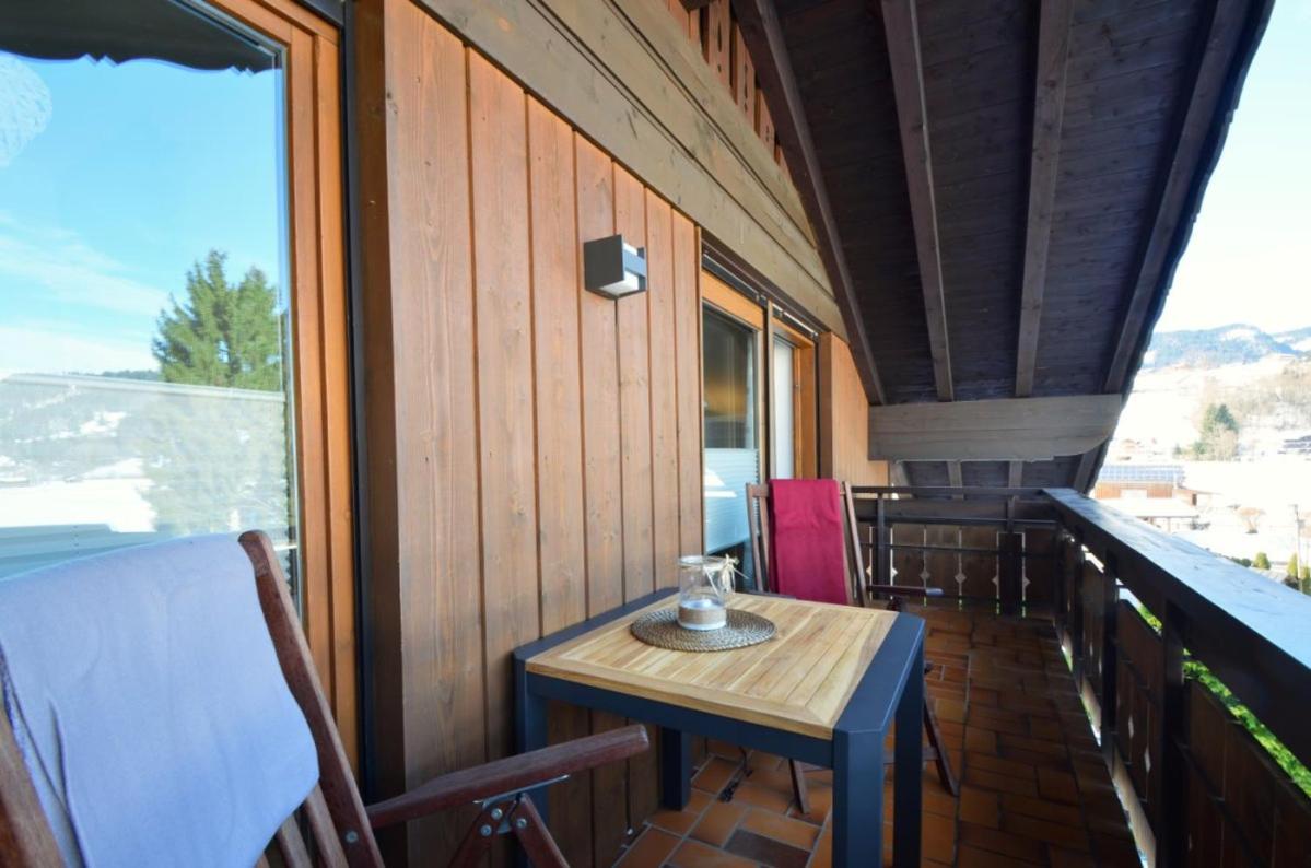 Oberstdorfer Bergwelt 200 en Oberstdorf — balance & terrace