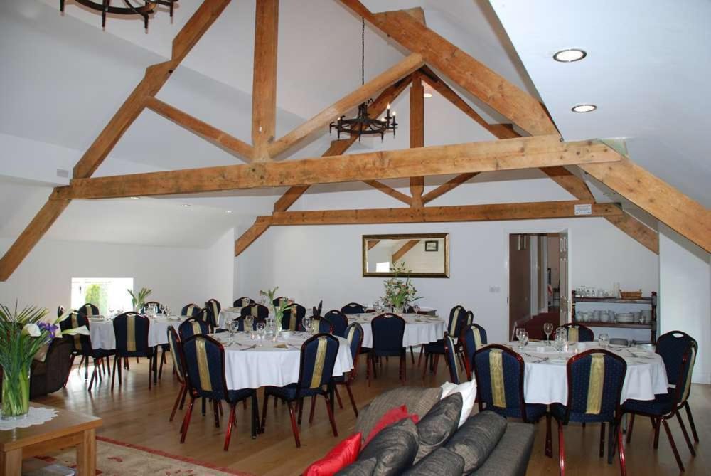 O'Briens Cashel Lodge