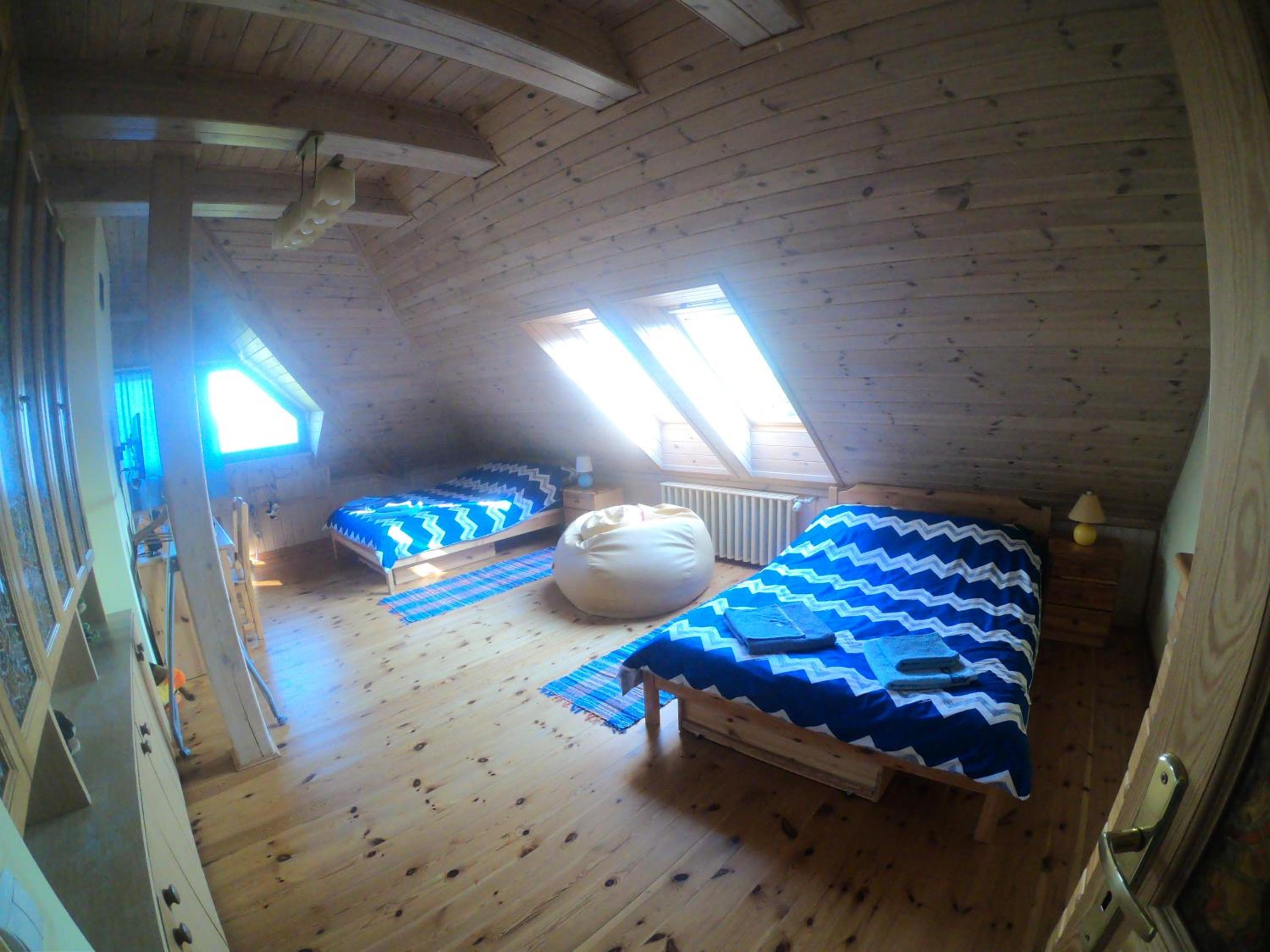 Photo 44