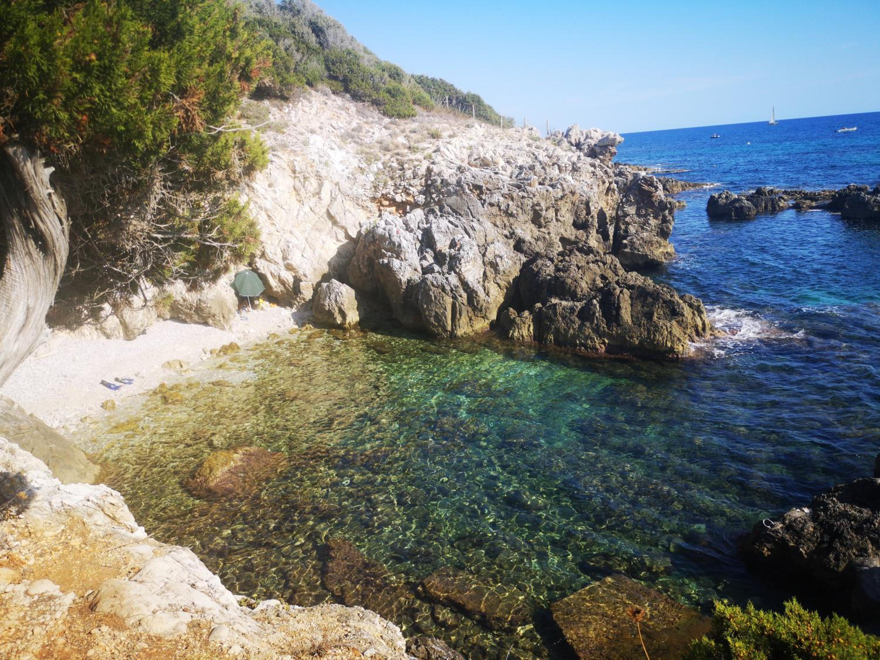 FUGA ROMANTICA con CAMINO , VISTA MARE view 4