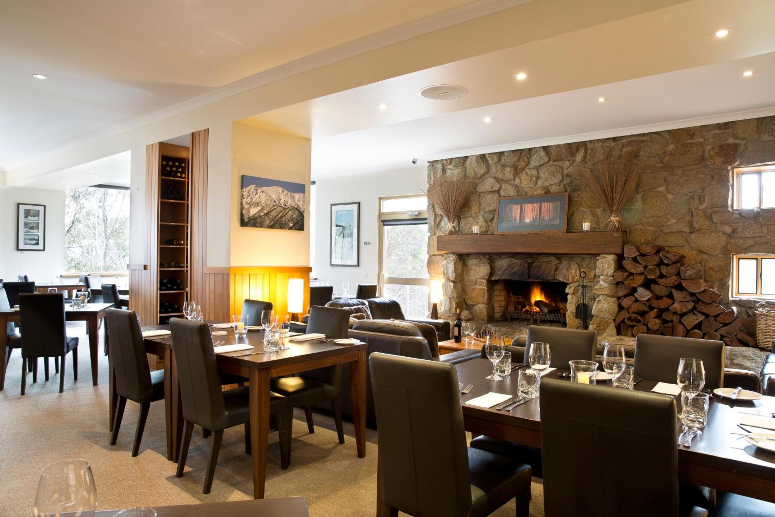 Summit Ridge Alpine Lodge