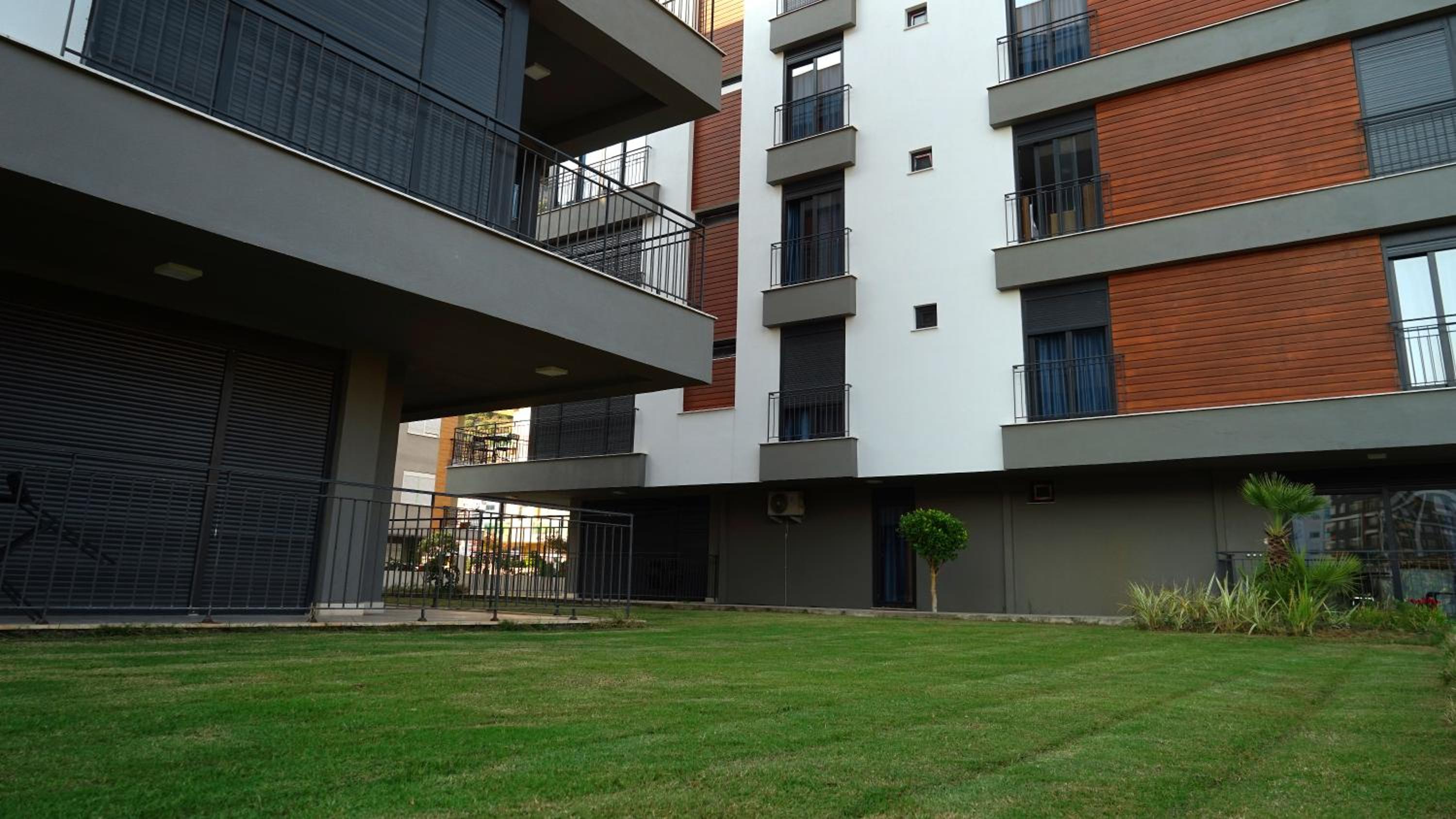 MENE SUITES - Image 17