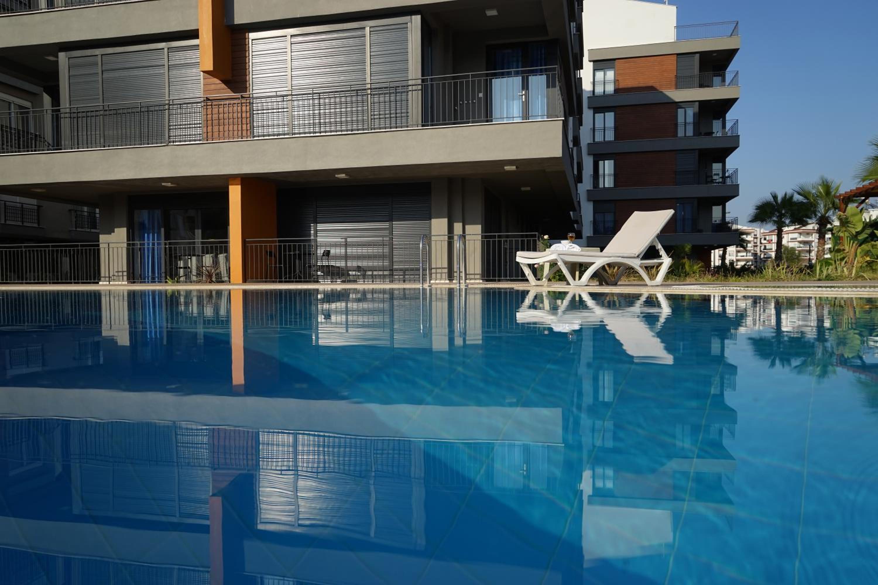 MENE SUITES - Image 68