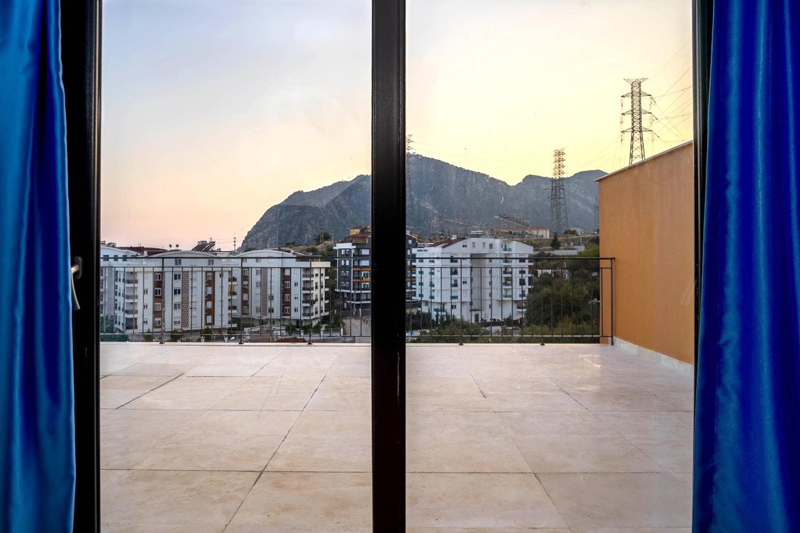MENE SUITES - Image 67