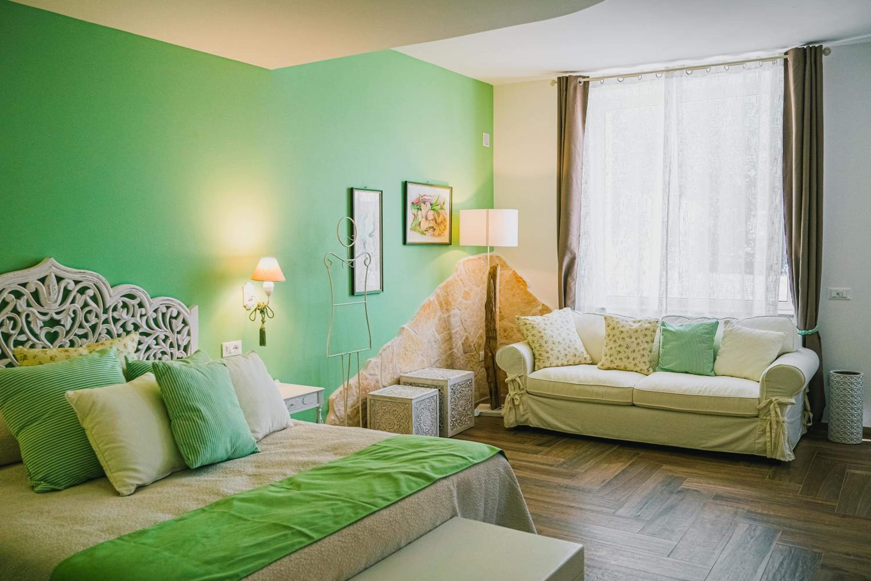 Una Perla Nel Verde