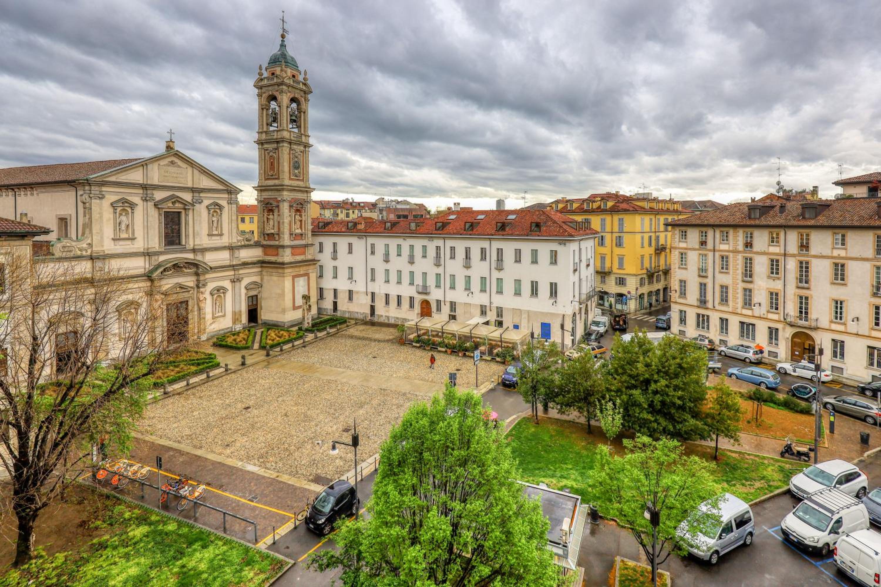 Duomo Luxury Apartment III