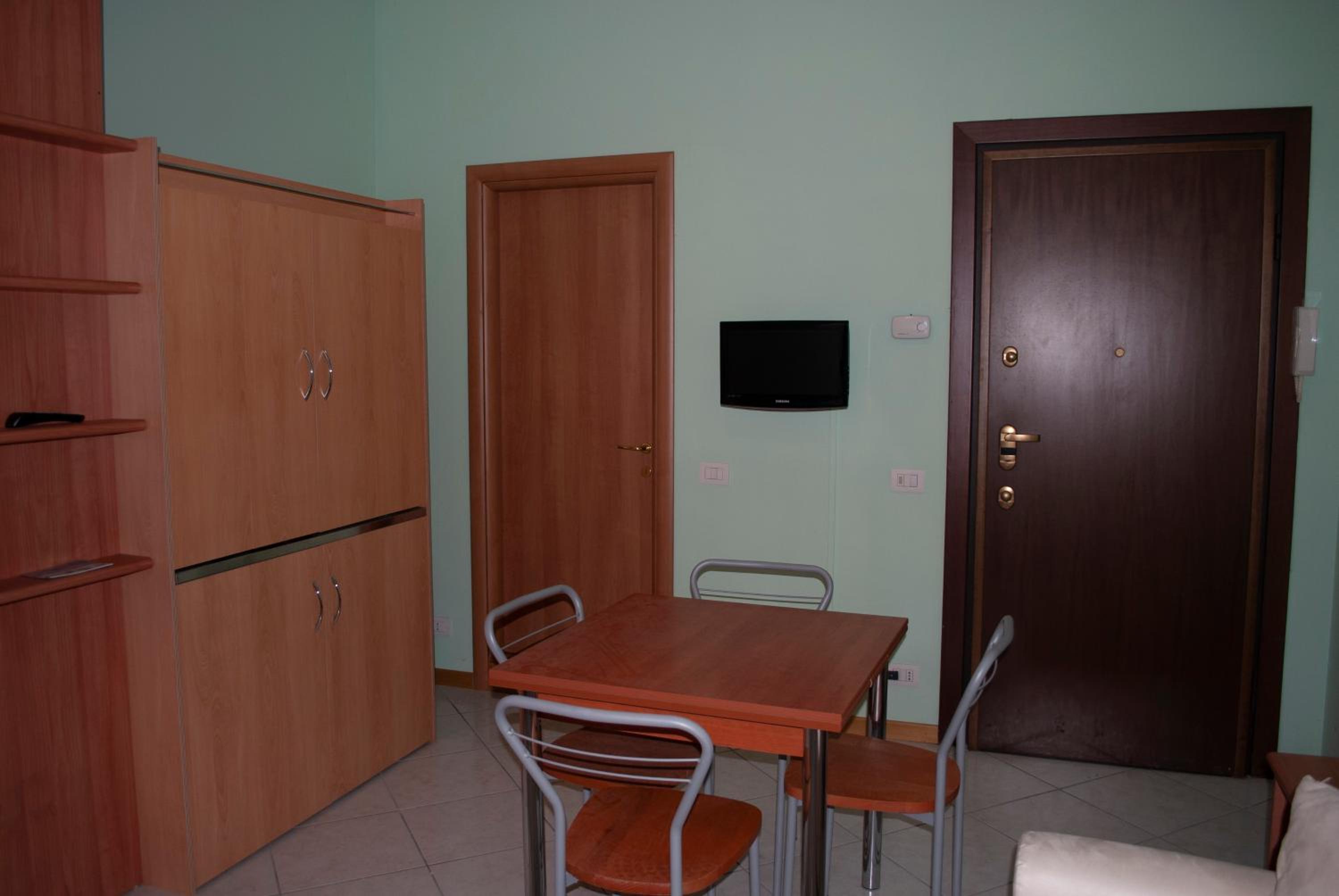 LAGO DI COMO LAKE APARTMENT CASA VACANZe photo 5