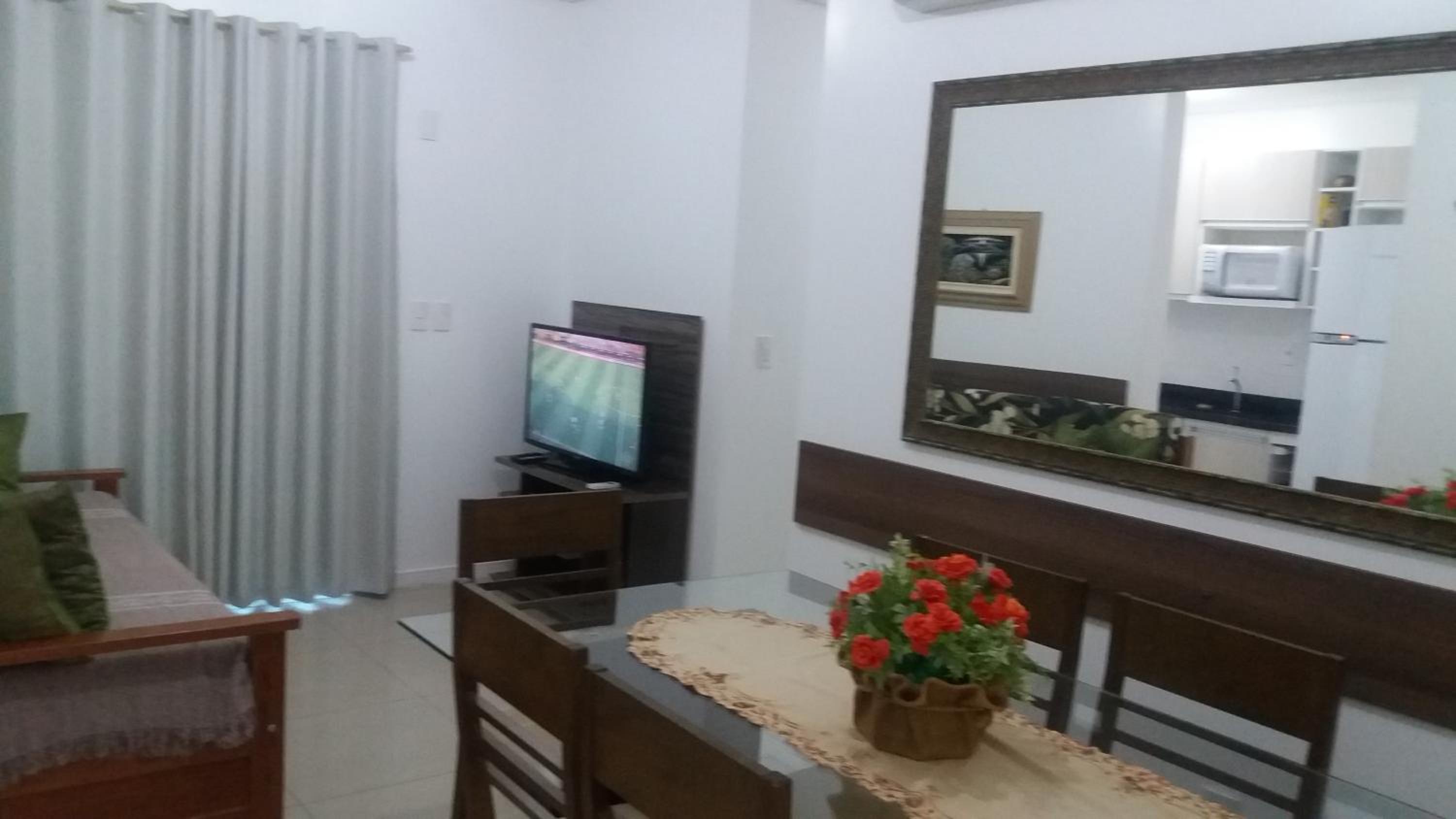 Lindo Apto, 50metros do mar, Ideal Para Familias