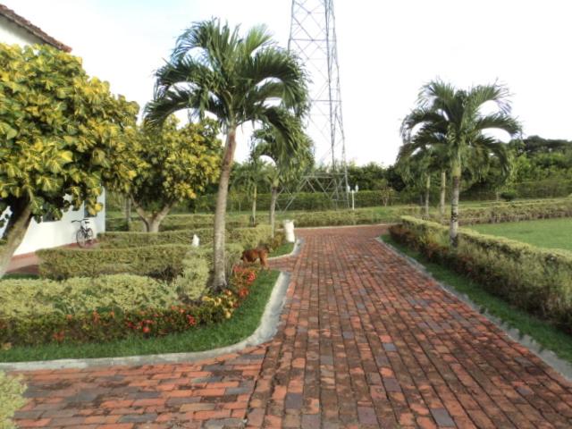 CASA CAMPESTRE LA CAMPIÑA LA VICTORIA Valle del Cauca ESPACIO COMPLETO