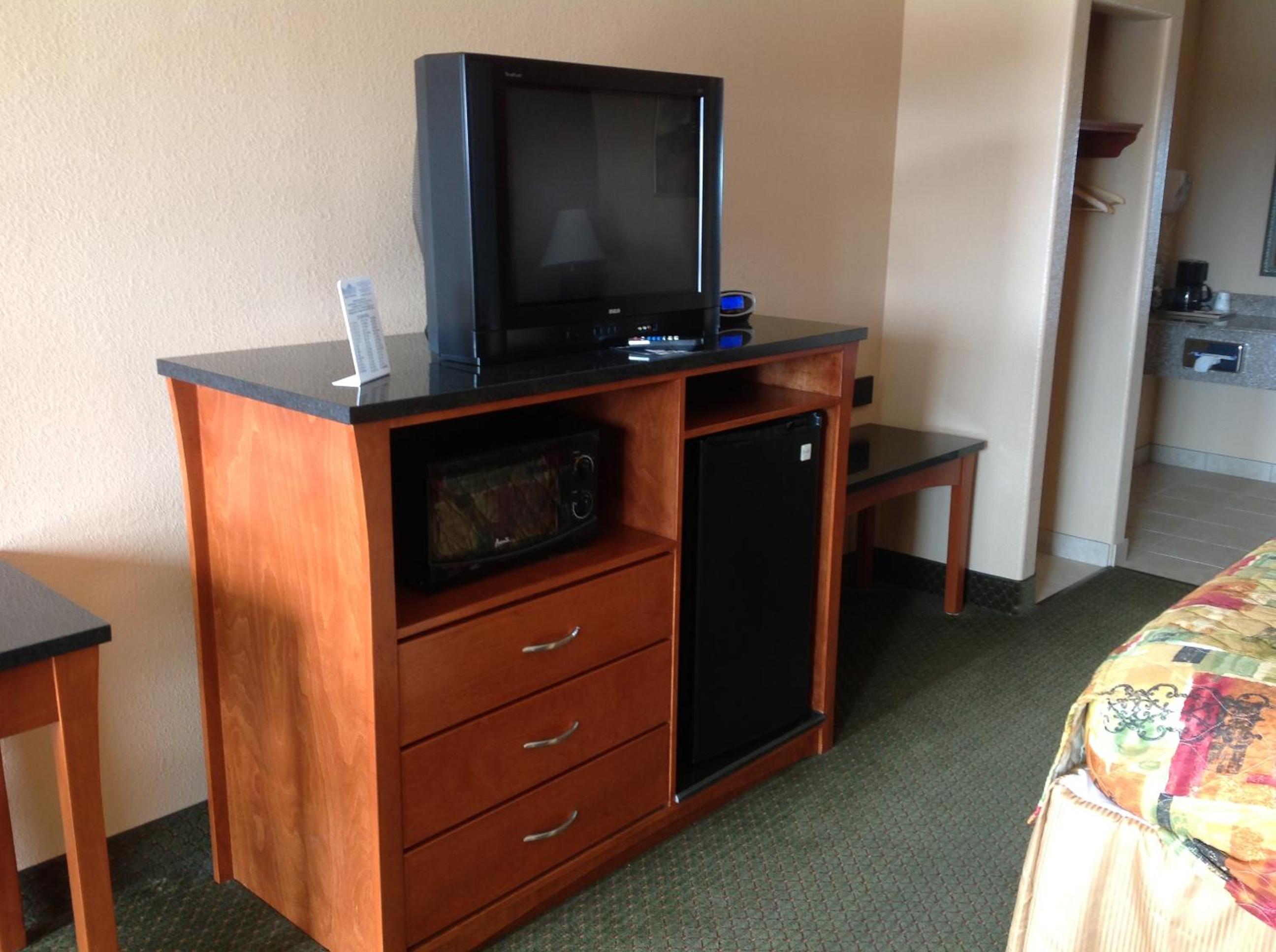 Budgetel Inn and Suites