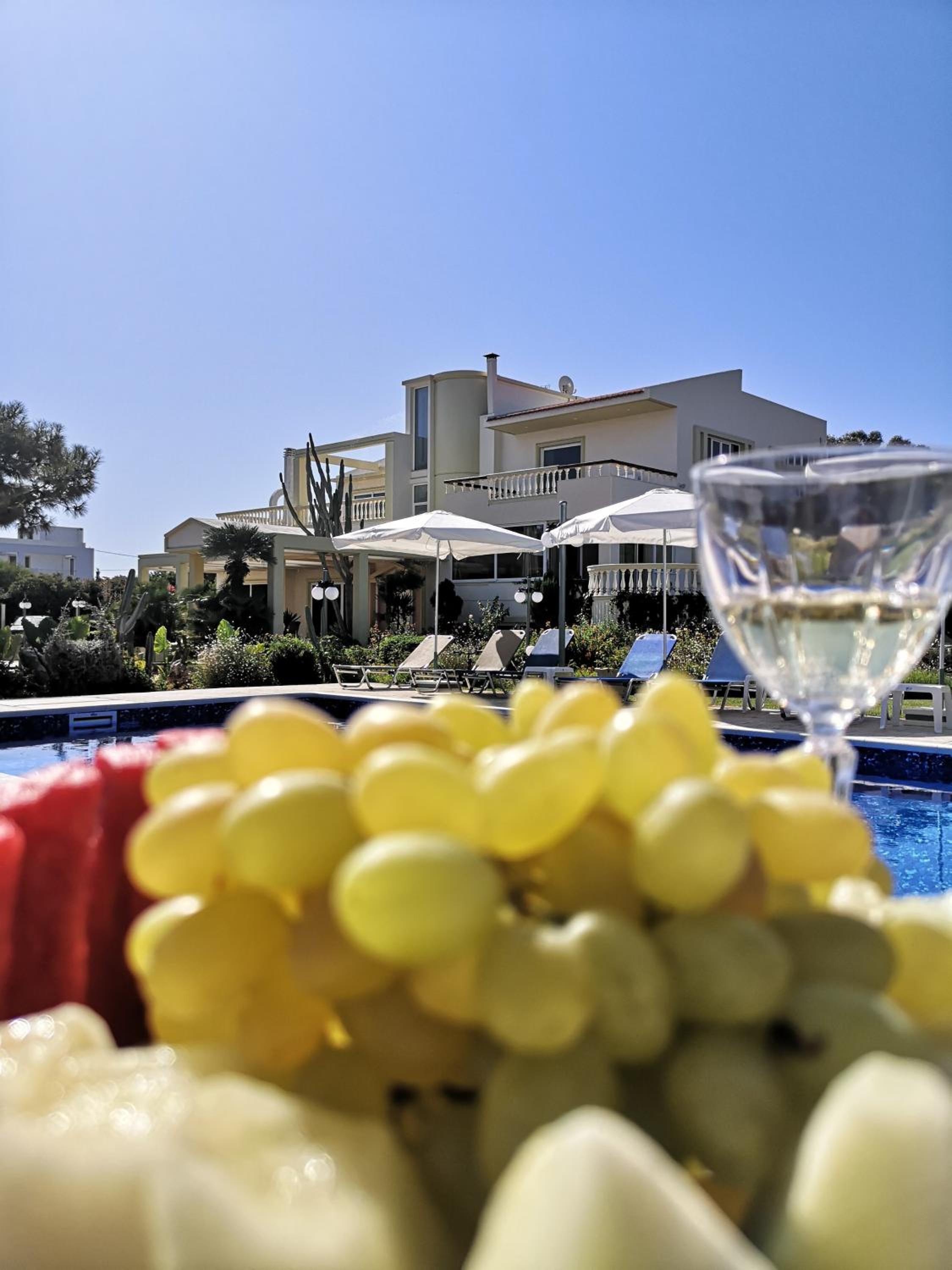 Photo 79