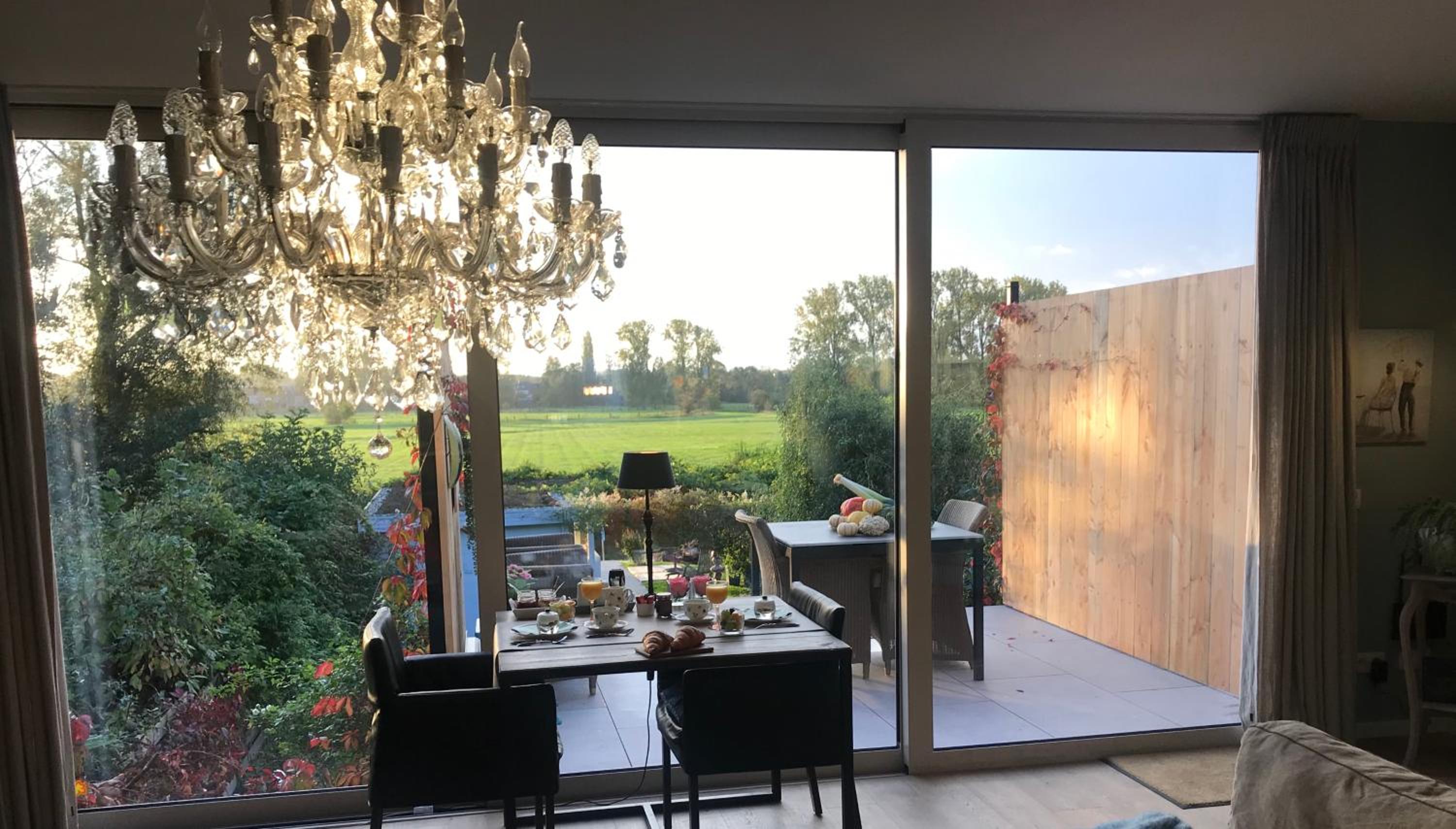 Hotel Chillann - Image 1