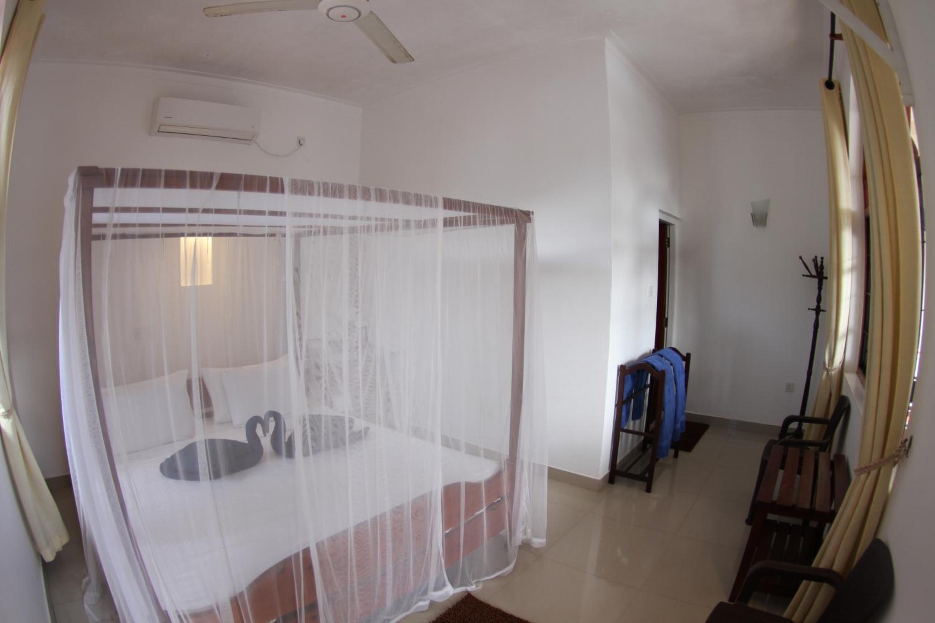Angel Inn Guest House