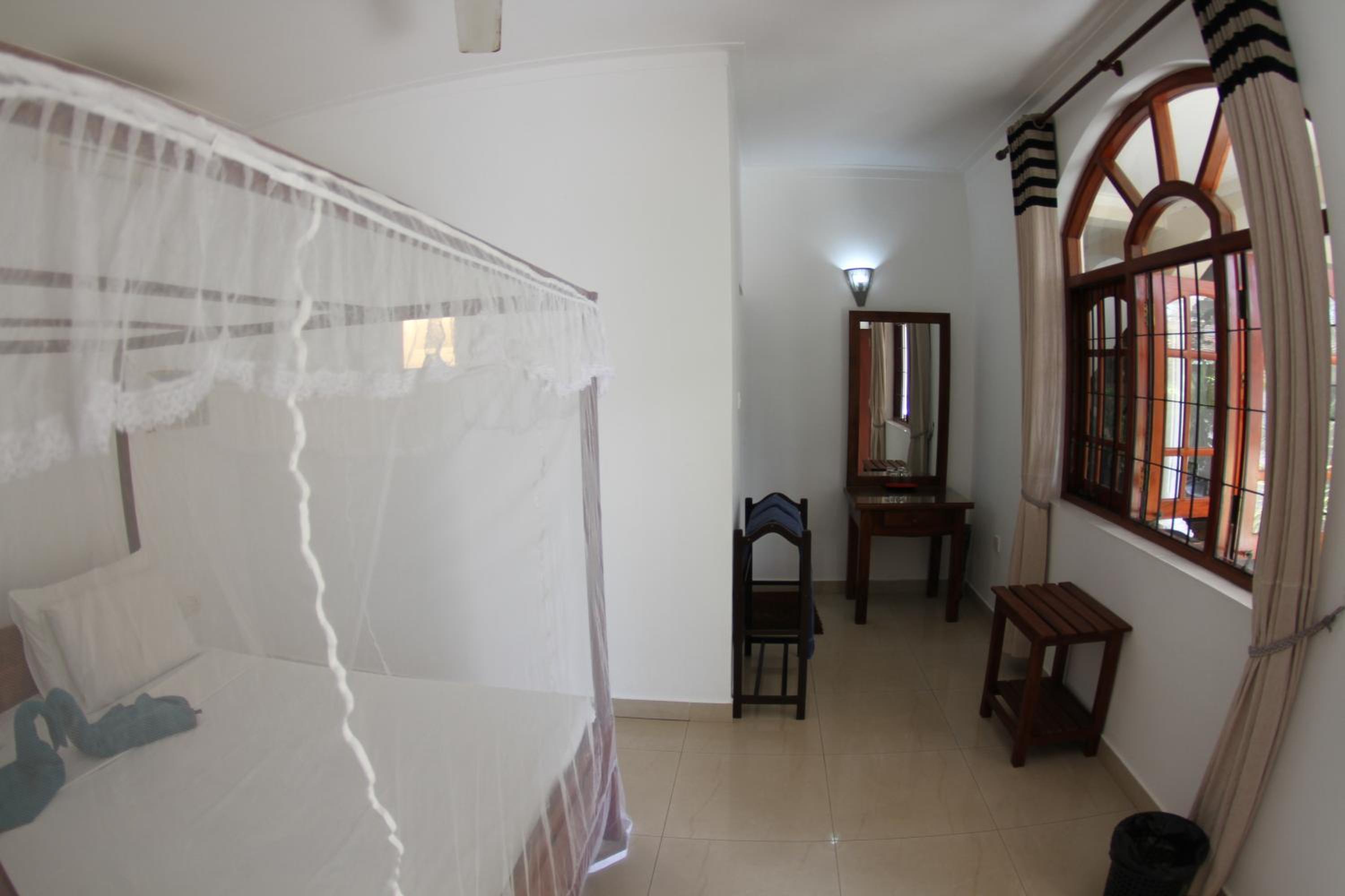 Angel Inn Guest House