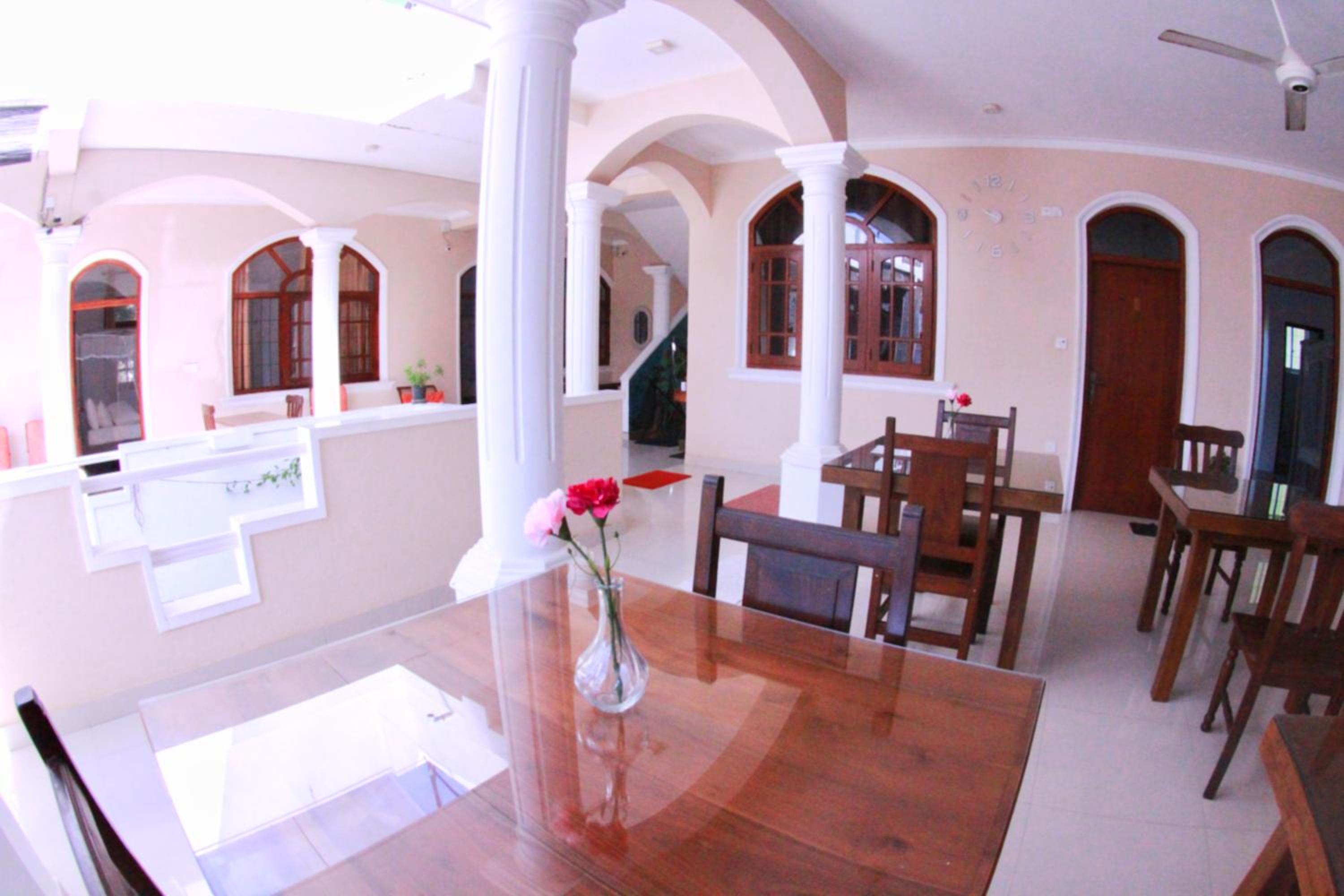 Angel Inn Guest House