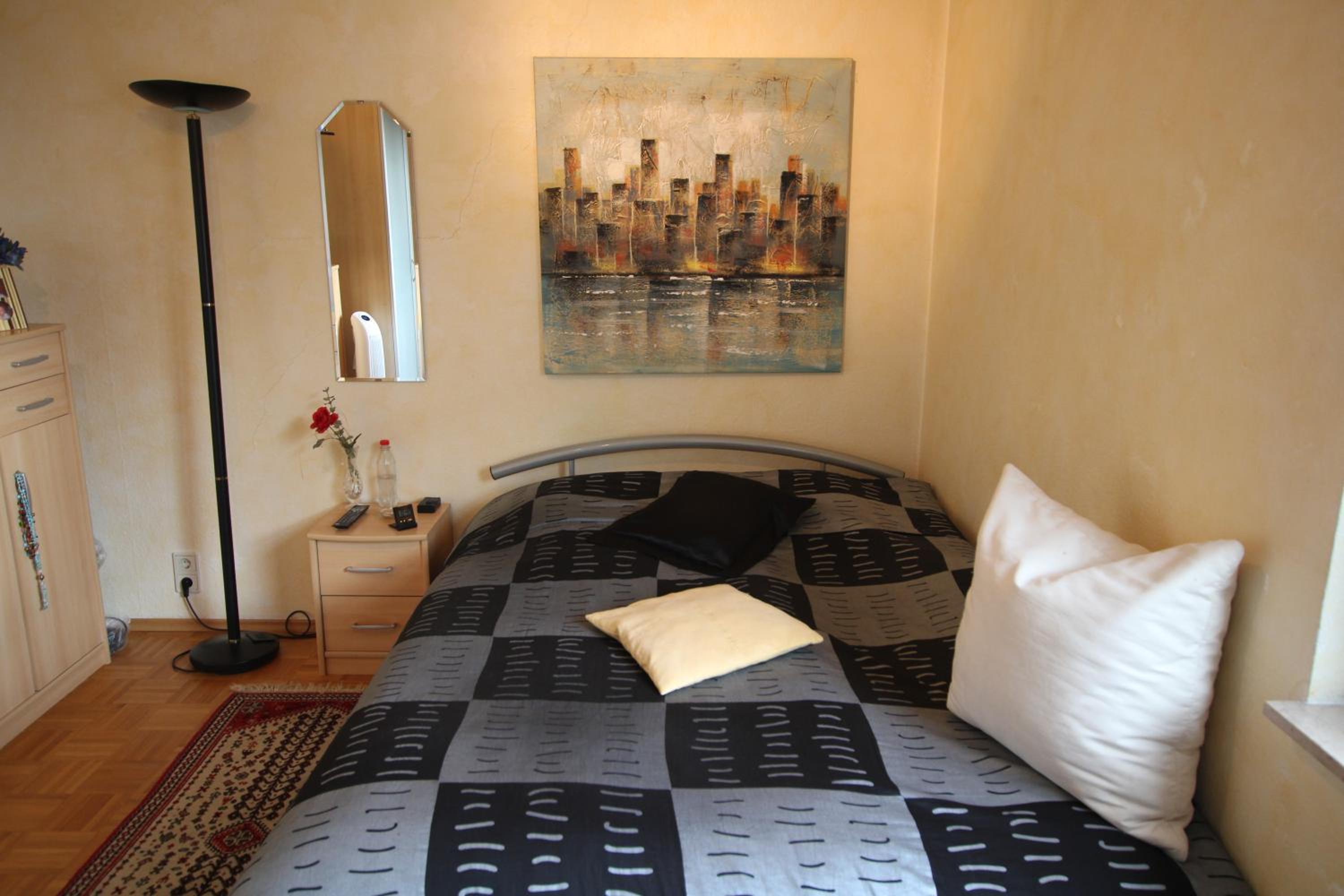 ABT Private Apartments Hannover Exhibition Ground (room agency) view 4