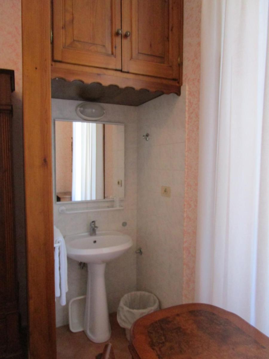 Casa S. Giuseppe di Cluny