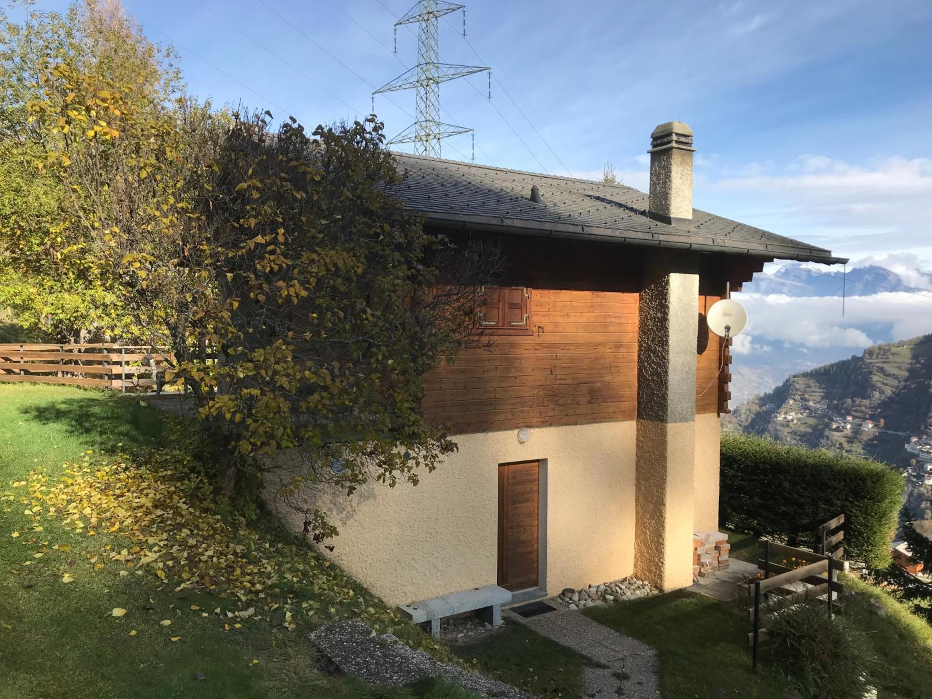 Chalet Lé Fèrtin view 3