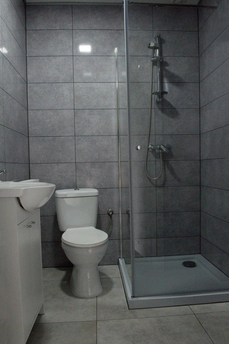 Photo 33