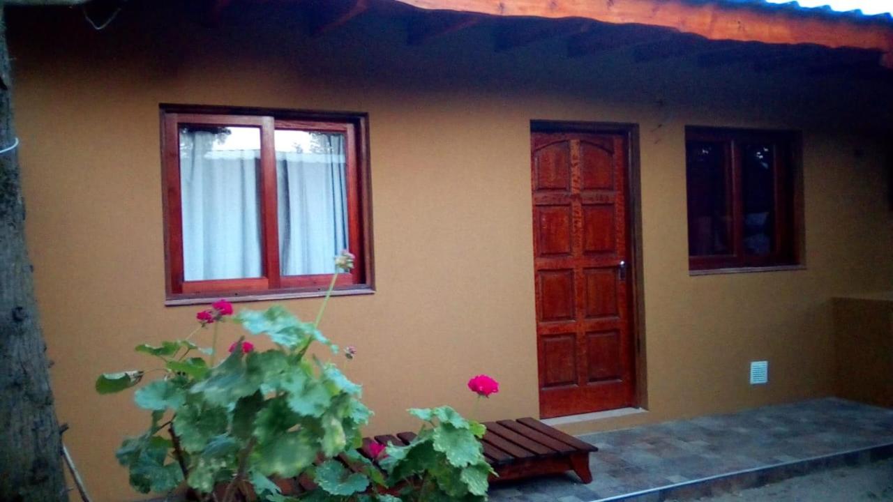 LAS ACACIAS