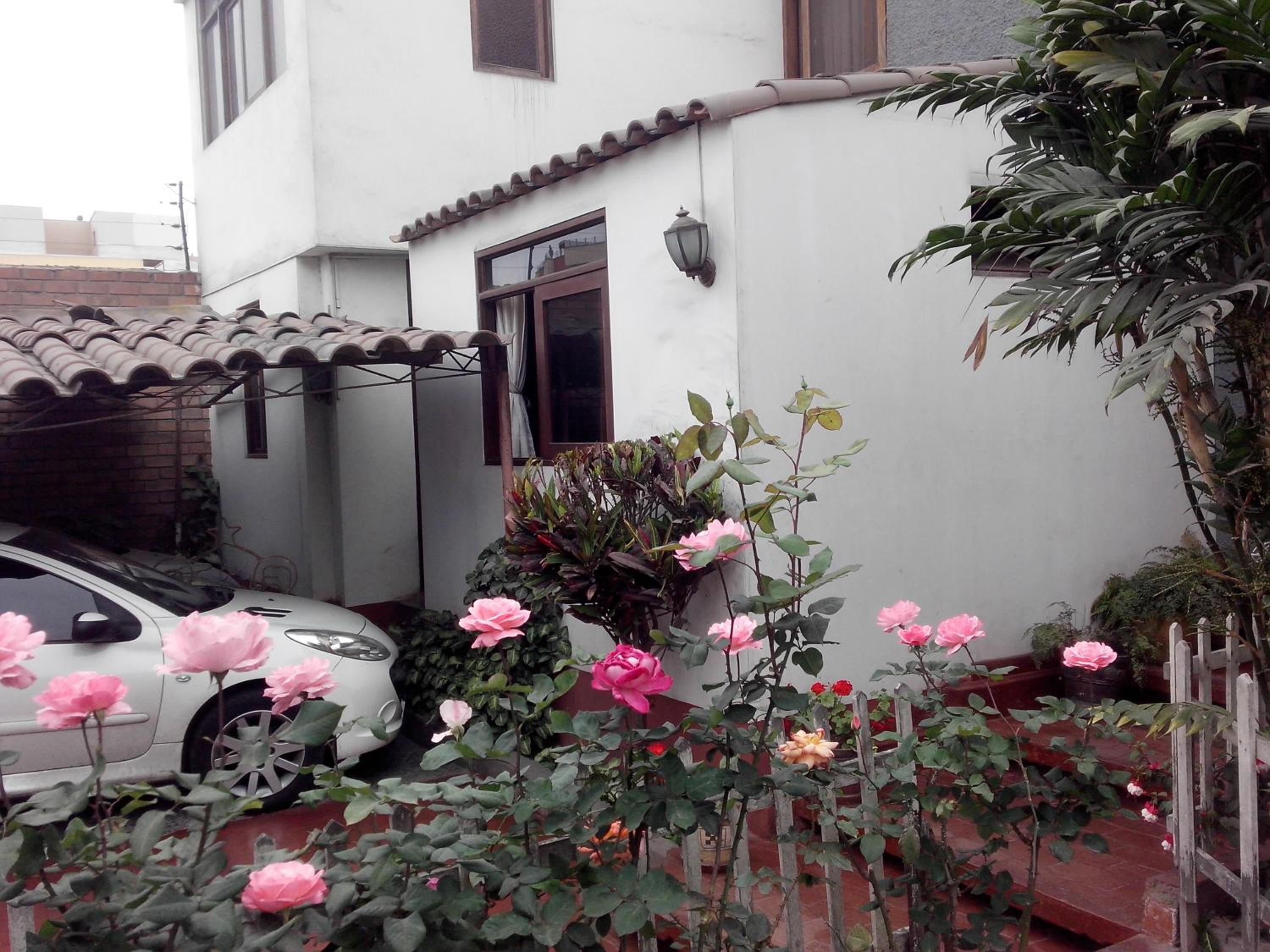 Habitación amoblada en Surco, Lima, Peru view 4