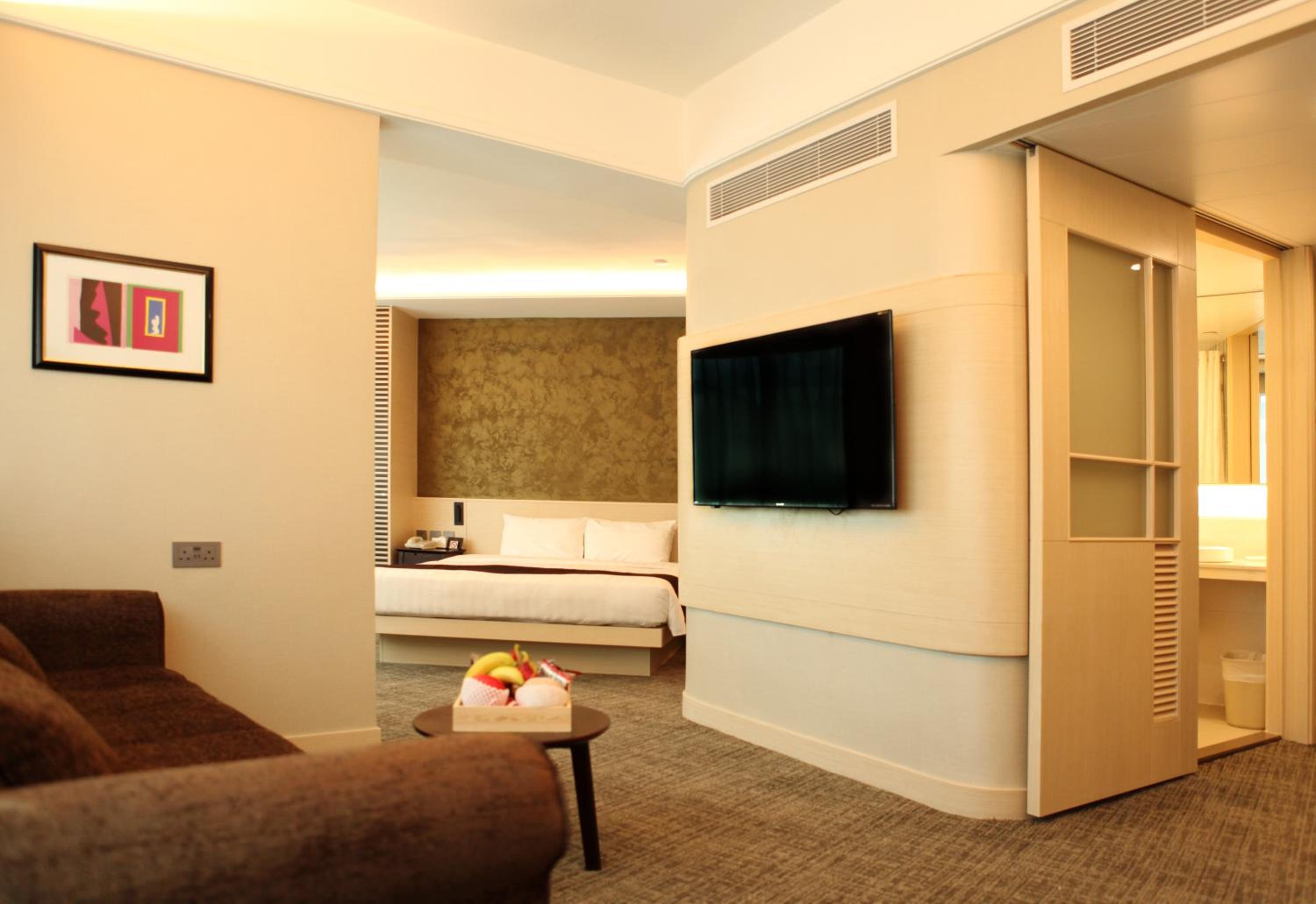 South Pacific Hotel