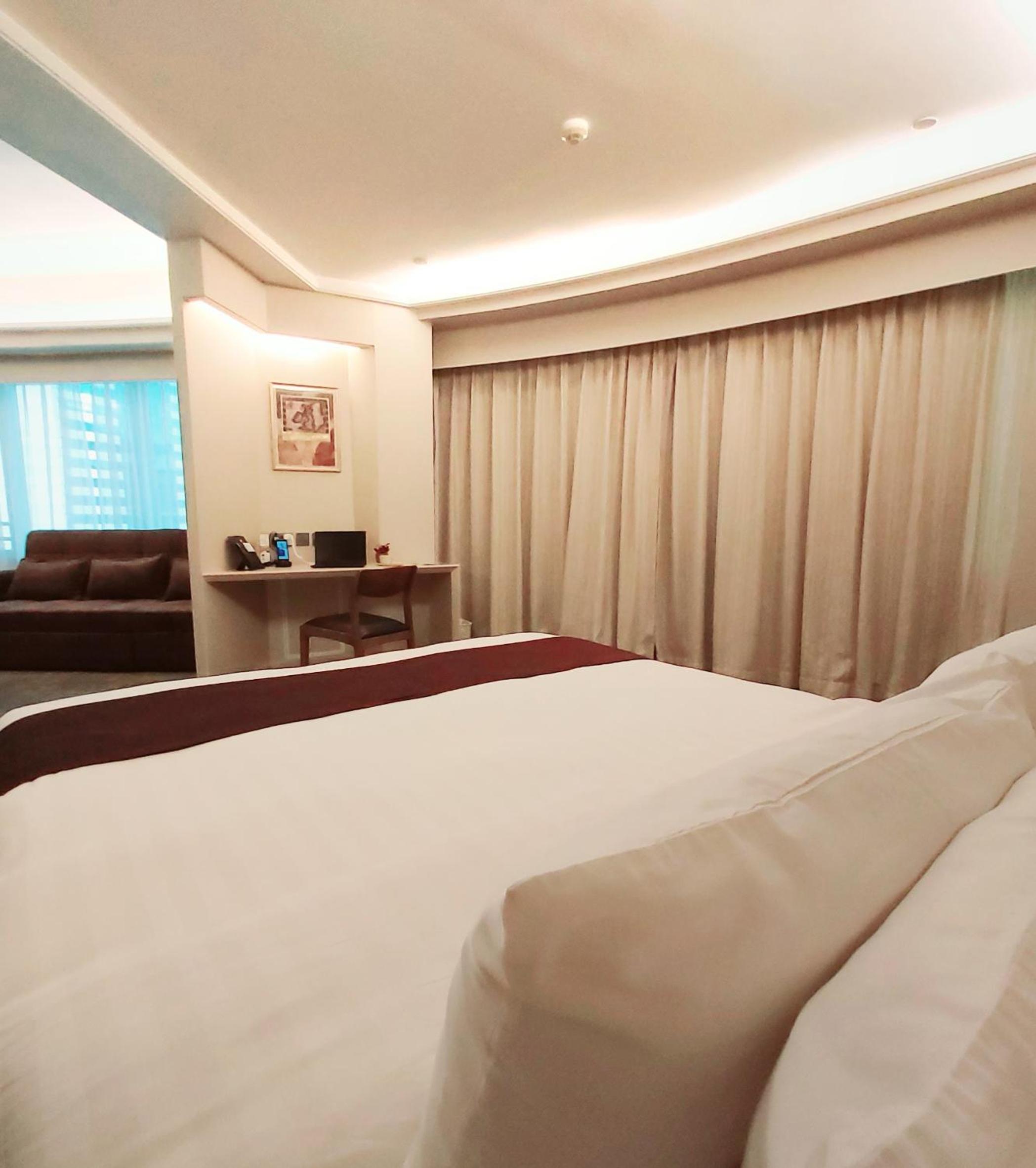 South Pacific Hotel