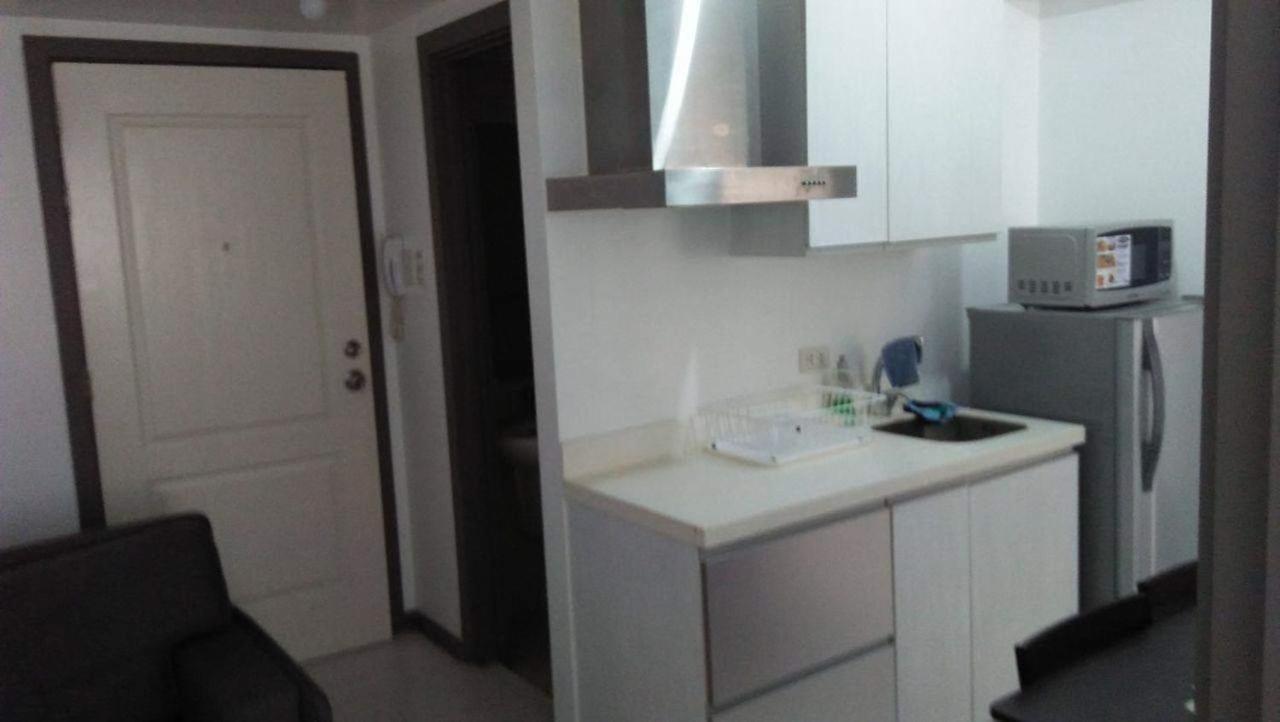Azure Residences by Van Florendo
