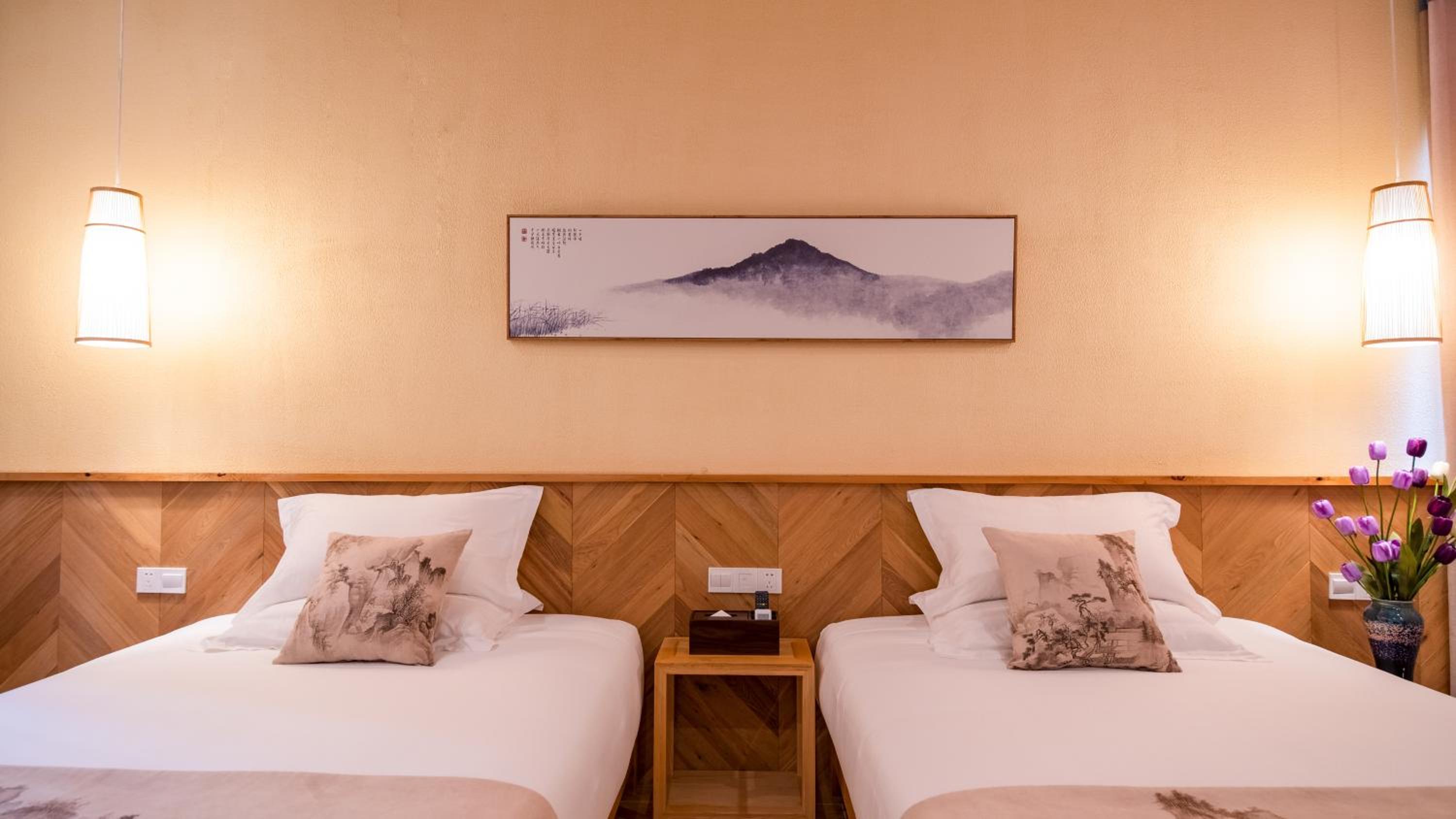 Shan Ju Qiu Ming Floral Hotel in Tengchong 花筑 腾冲山居秋暝精品客栈