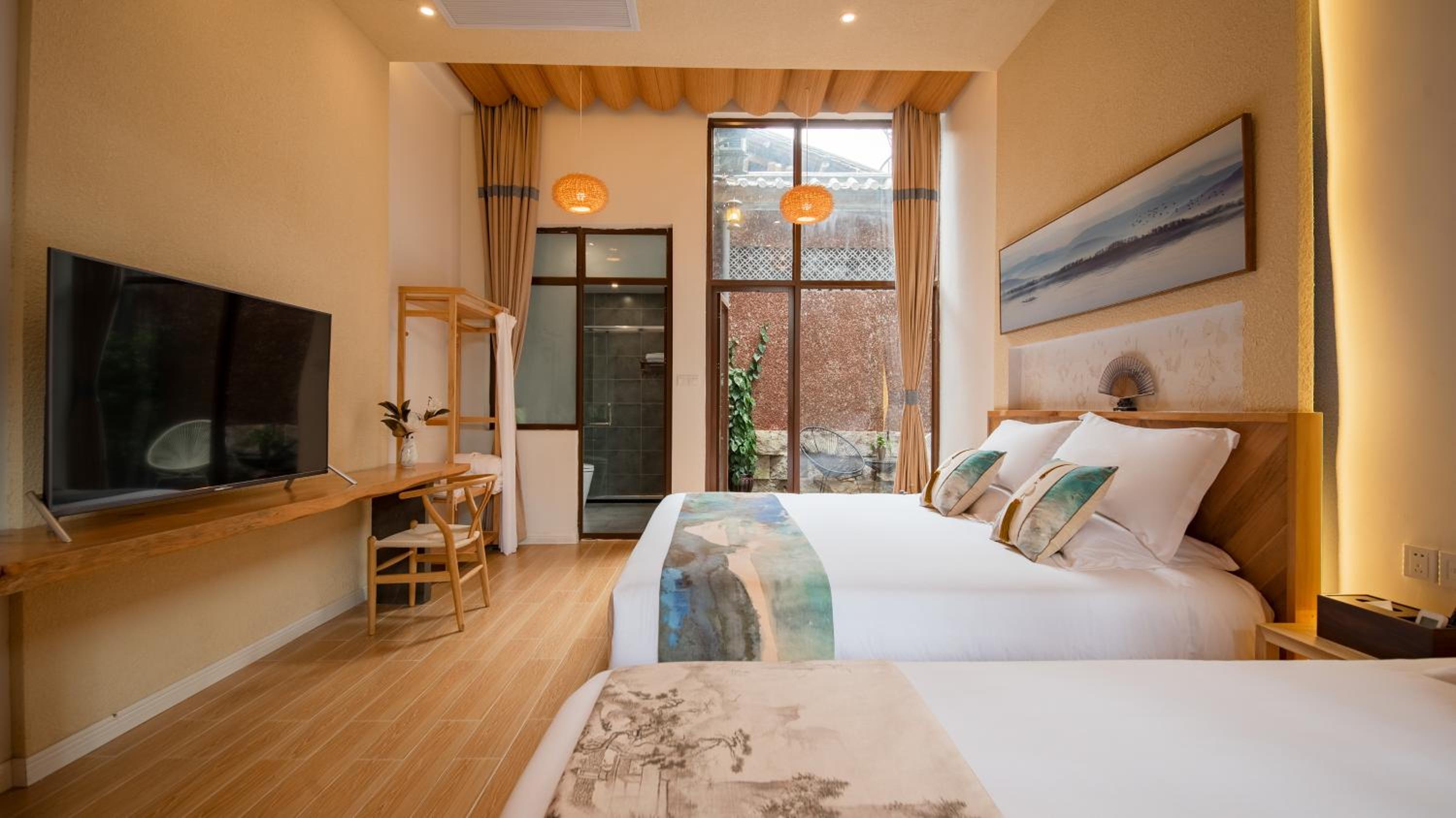 Shan Ju Qiu Ming Floral Hotel in Tengchong 花筑 腾冲山居秋暝精品客栈