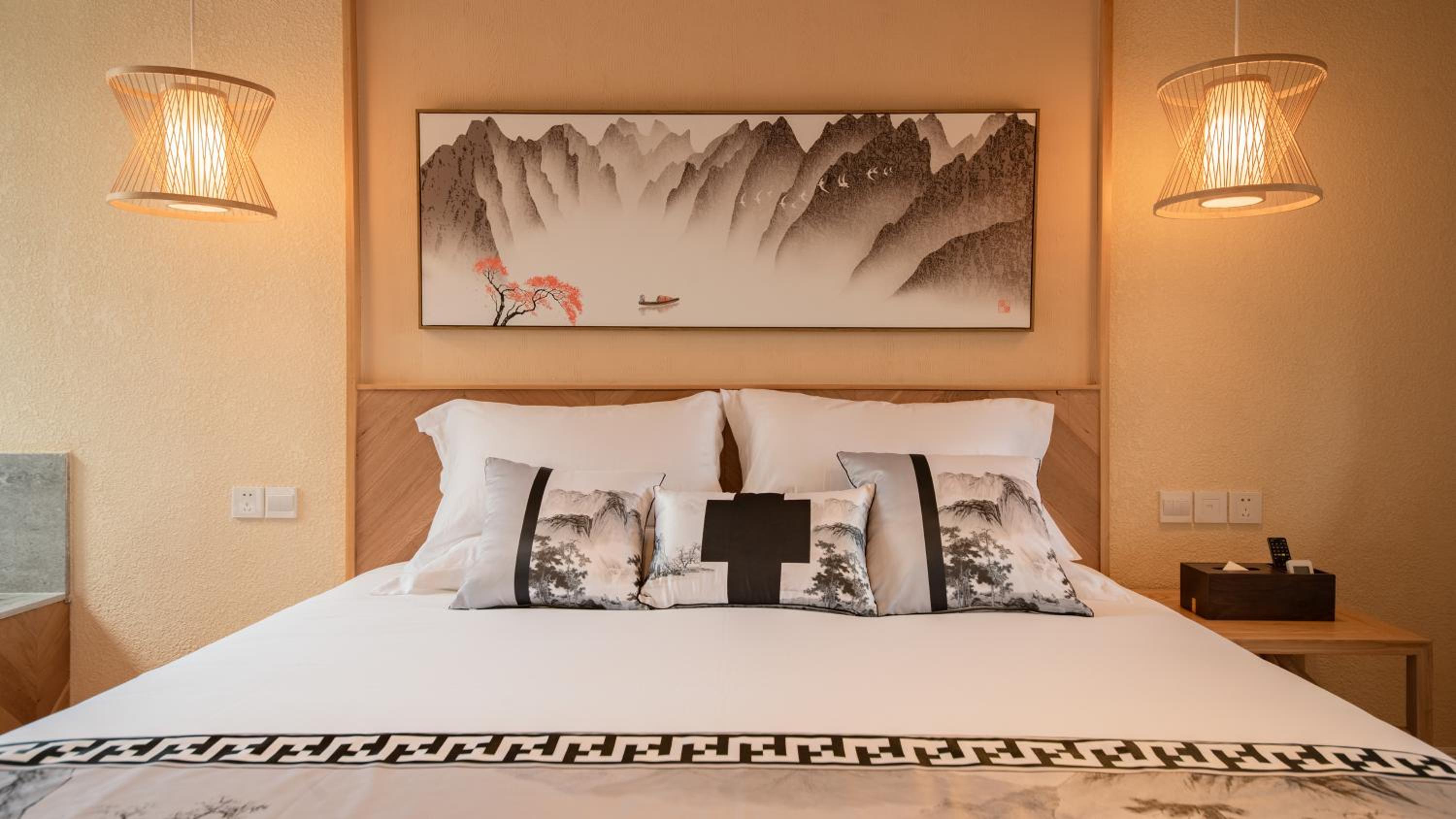 Shan Ju Qiu Ming Floral Hotel in Tengchong 花筑 腾冲山居秋暝精品客栈