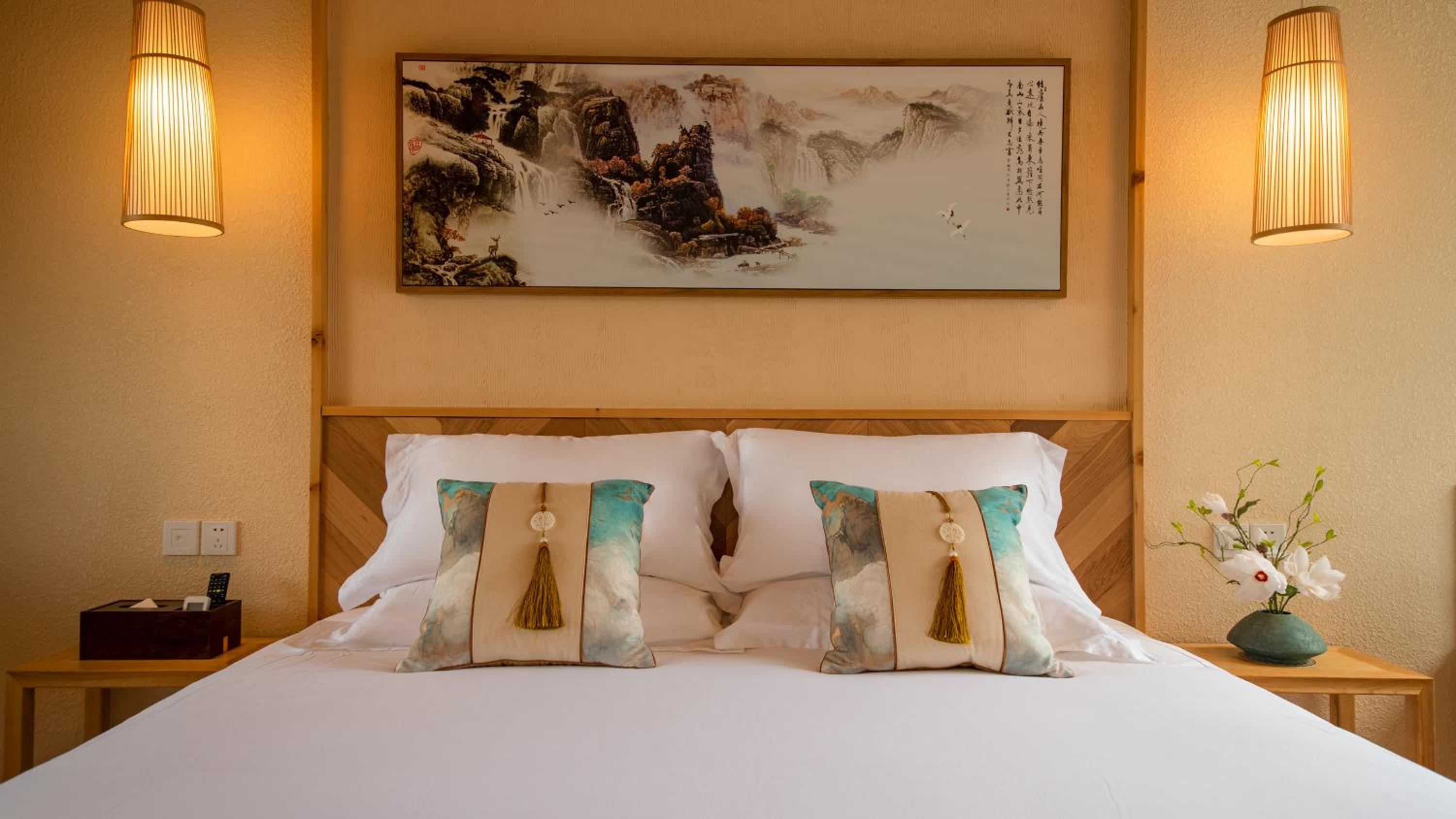 Shan Ju Qiu Ming Floral Hotel in Tengchong 花筑 腾冲山居秋暝精品客栈