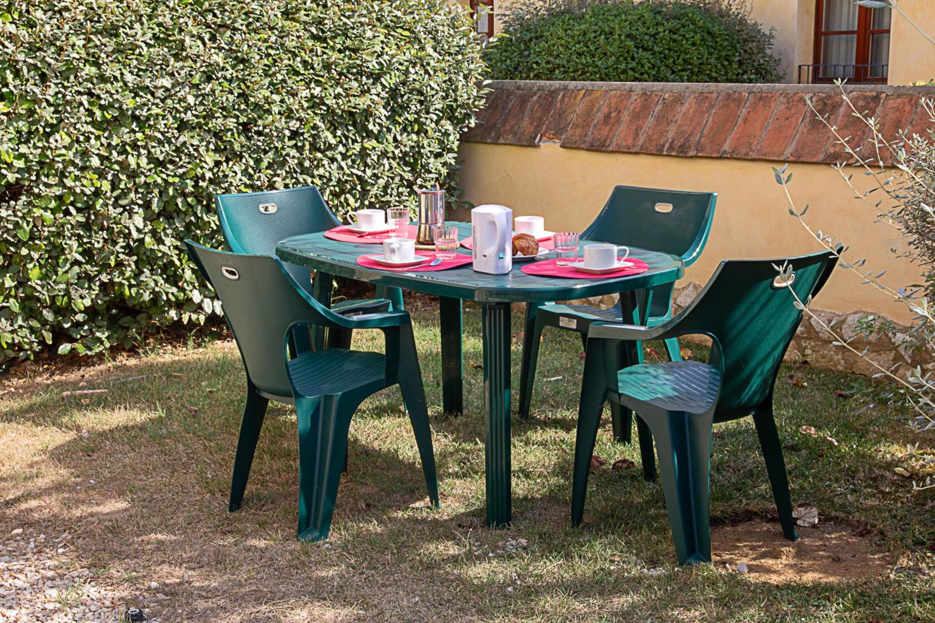 Tuscany Country Apartments