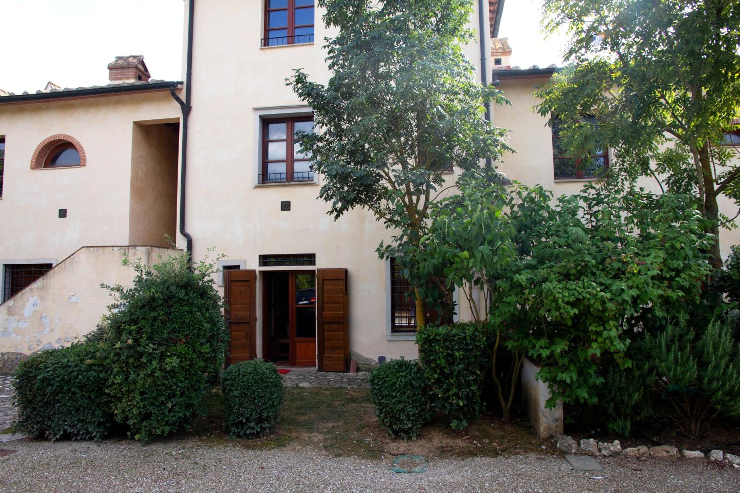 Tuscany Country Apartments