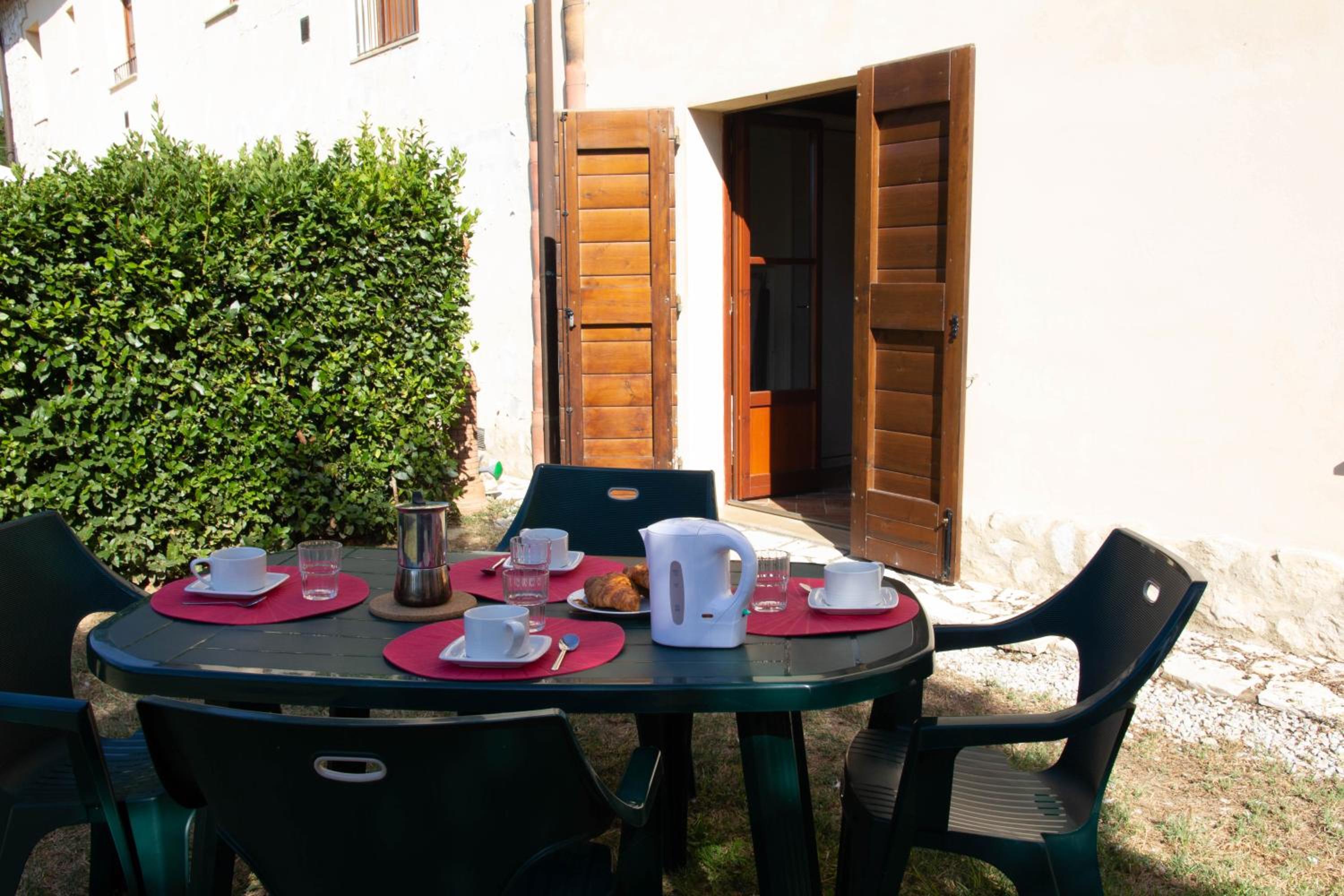 Tuscany Country Apartments