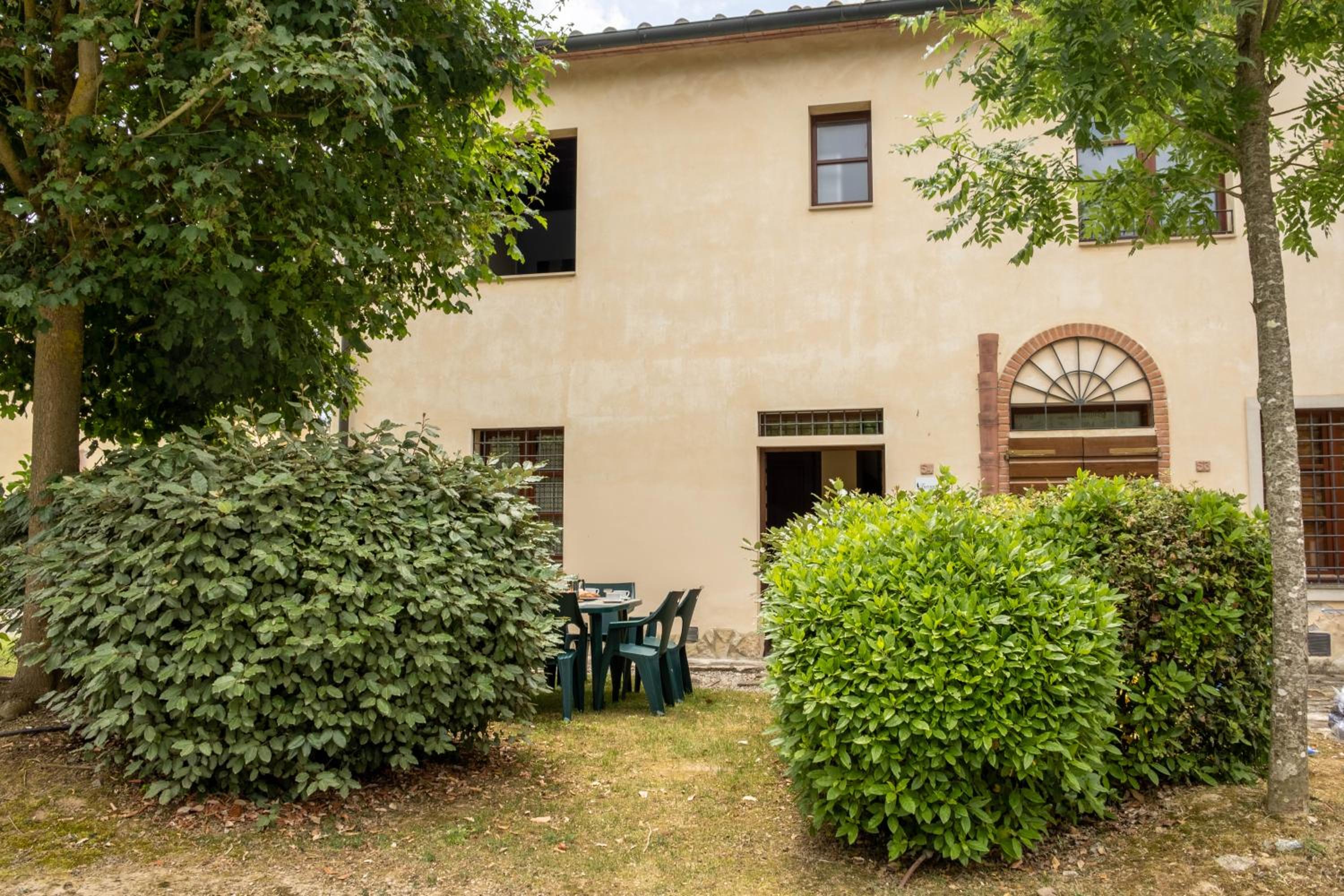 Tuscany Country Apartments