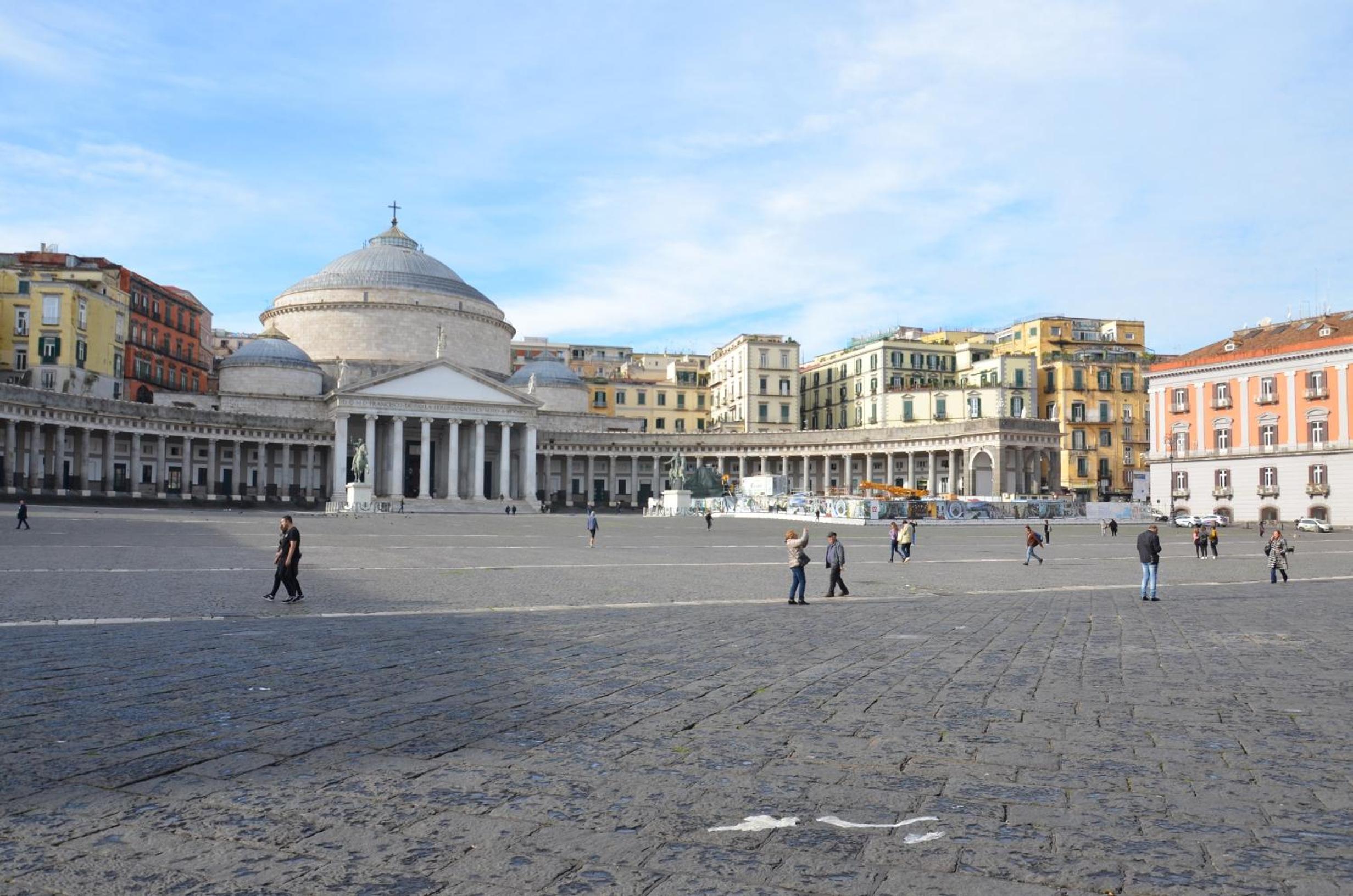La casa Spagnola Napoli