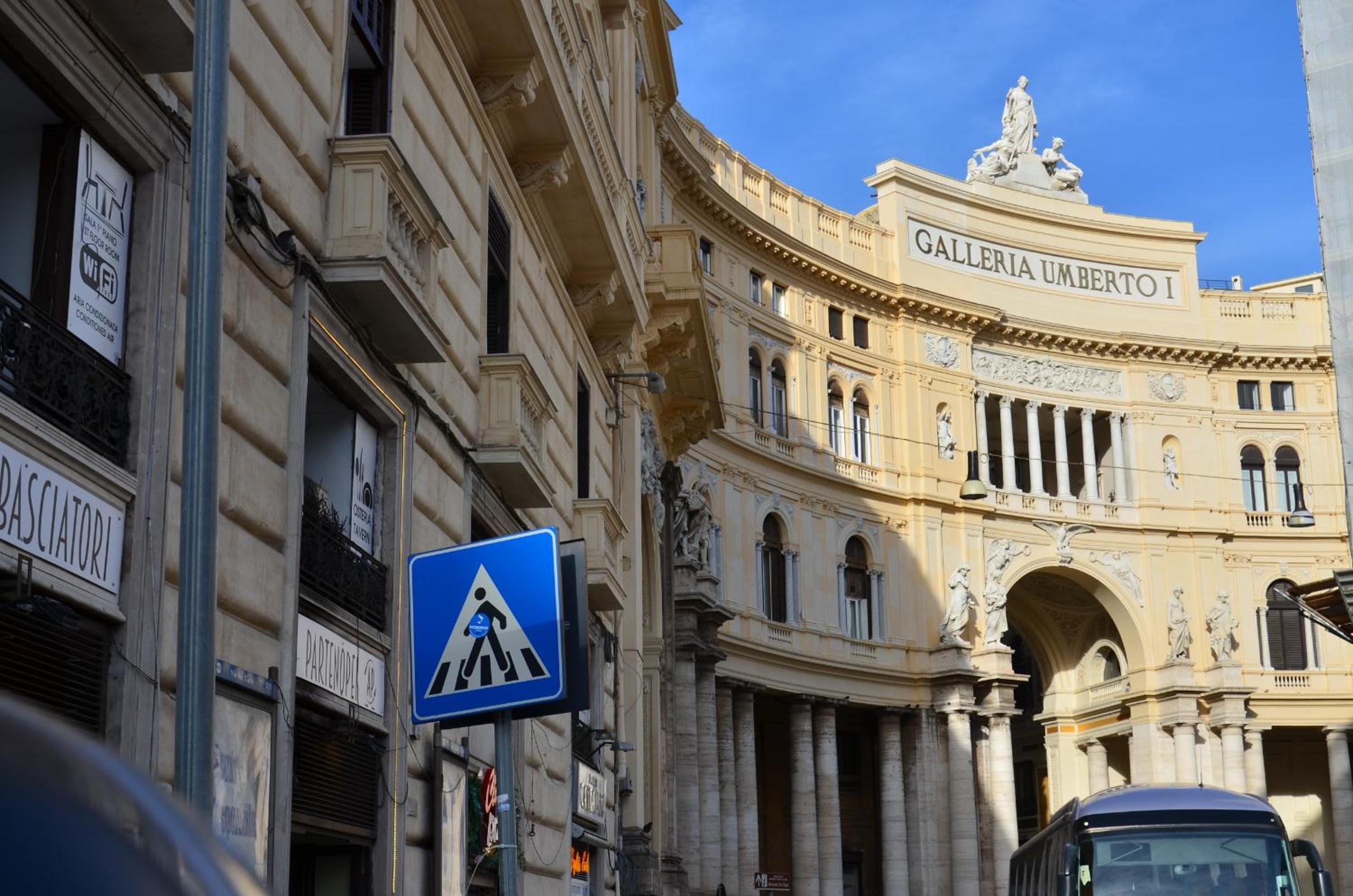La casa Spagnola Napoli