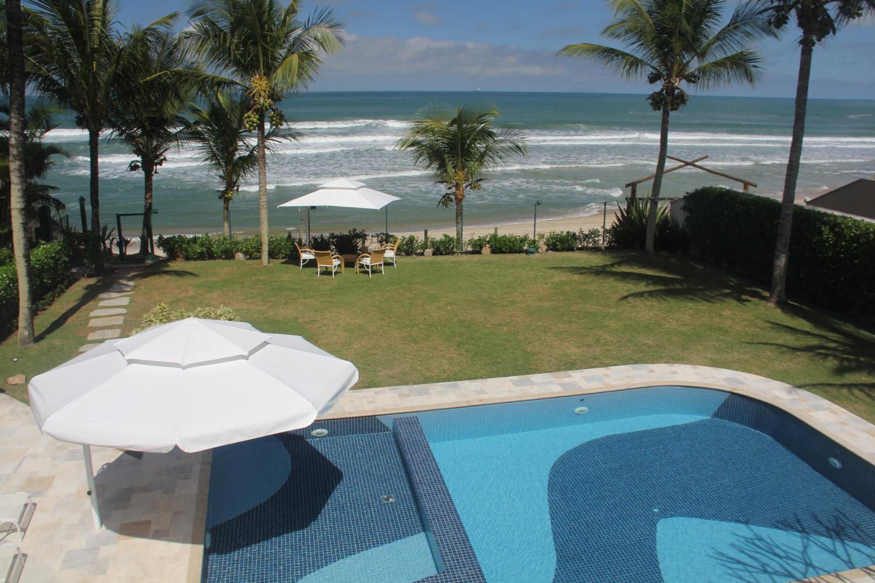 Casa Maresias - Pé na Areia