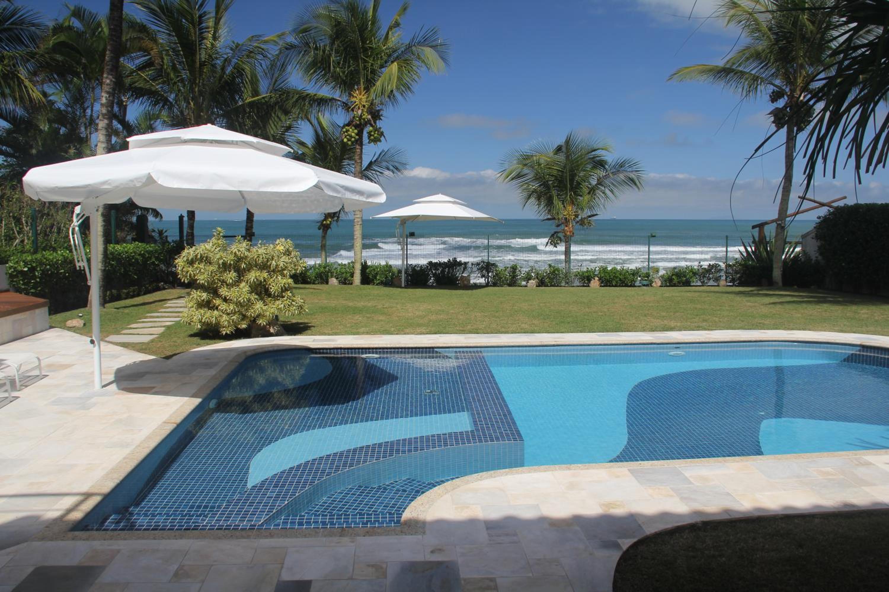 Casa Maresias - Pé na Areia