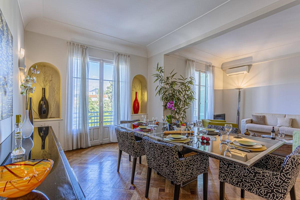 MY CASA - VICTOR HUGO photo 3