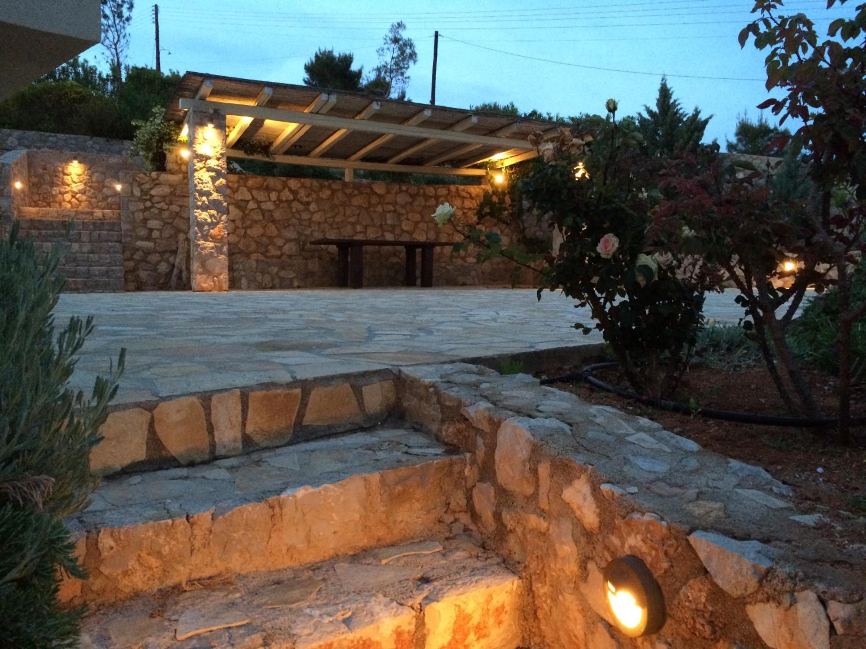 Cozy vacation home photo 5