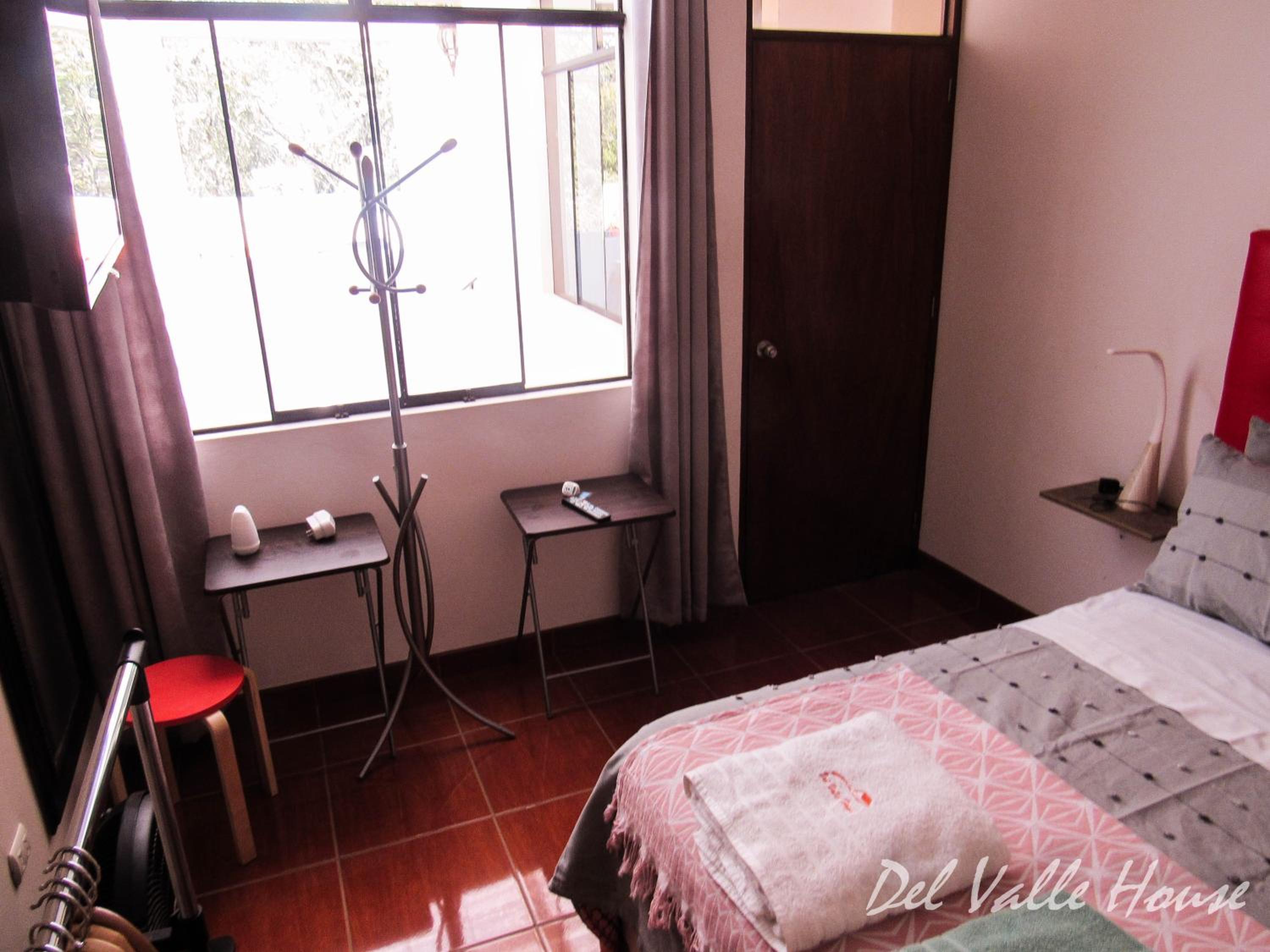 Del Valle House