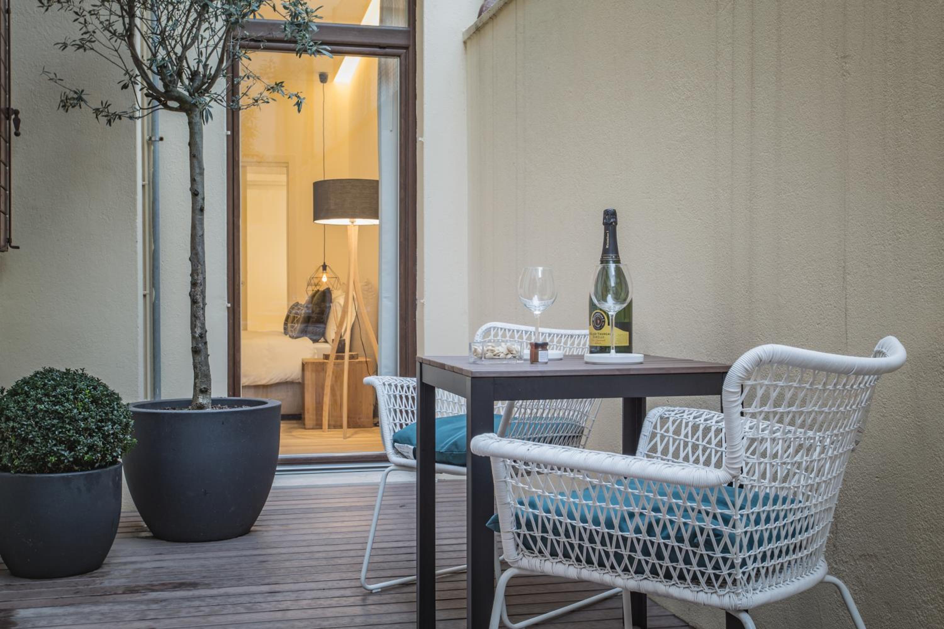 balance & terrace