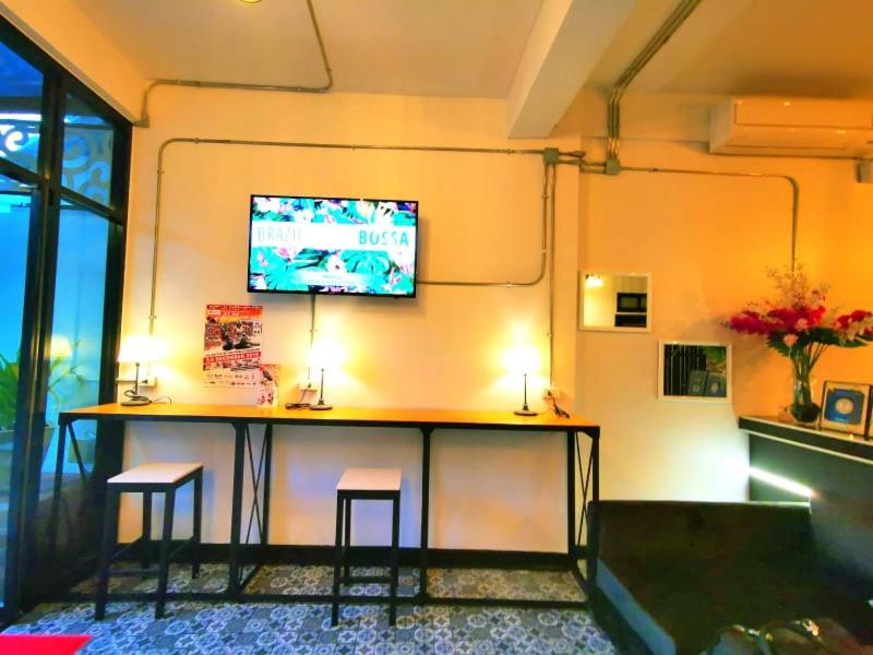 lounge