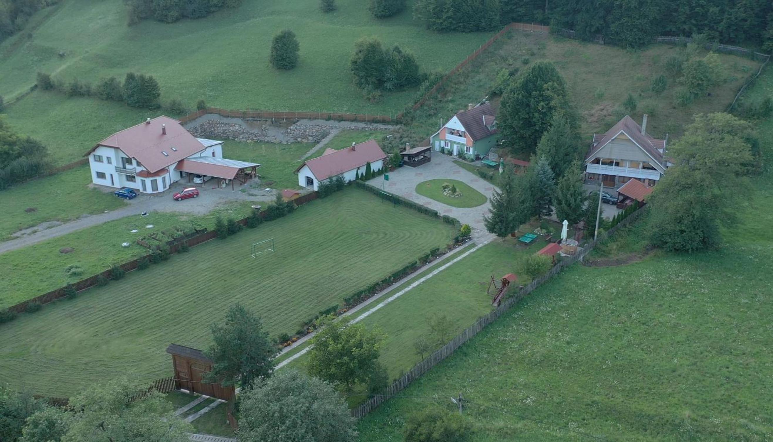 Photo 43