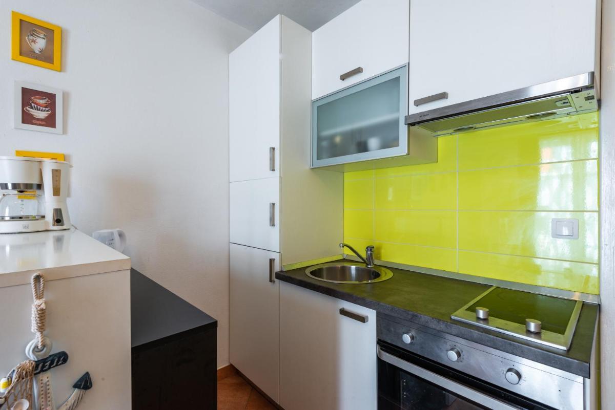 Apartments Marivo Lapad