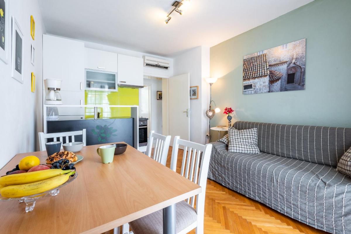 Apartments Marivo Lapad